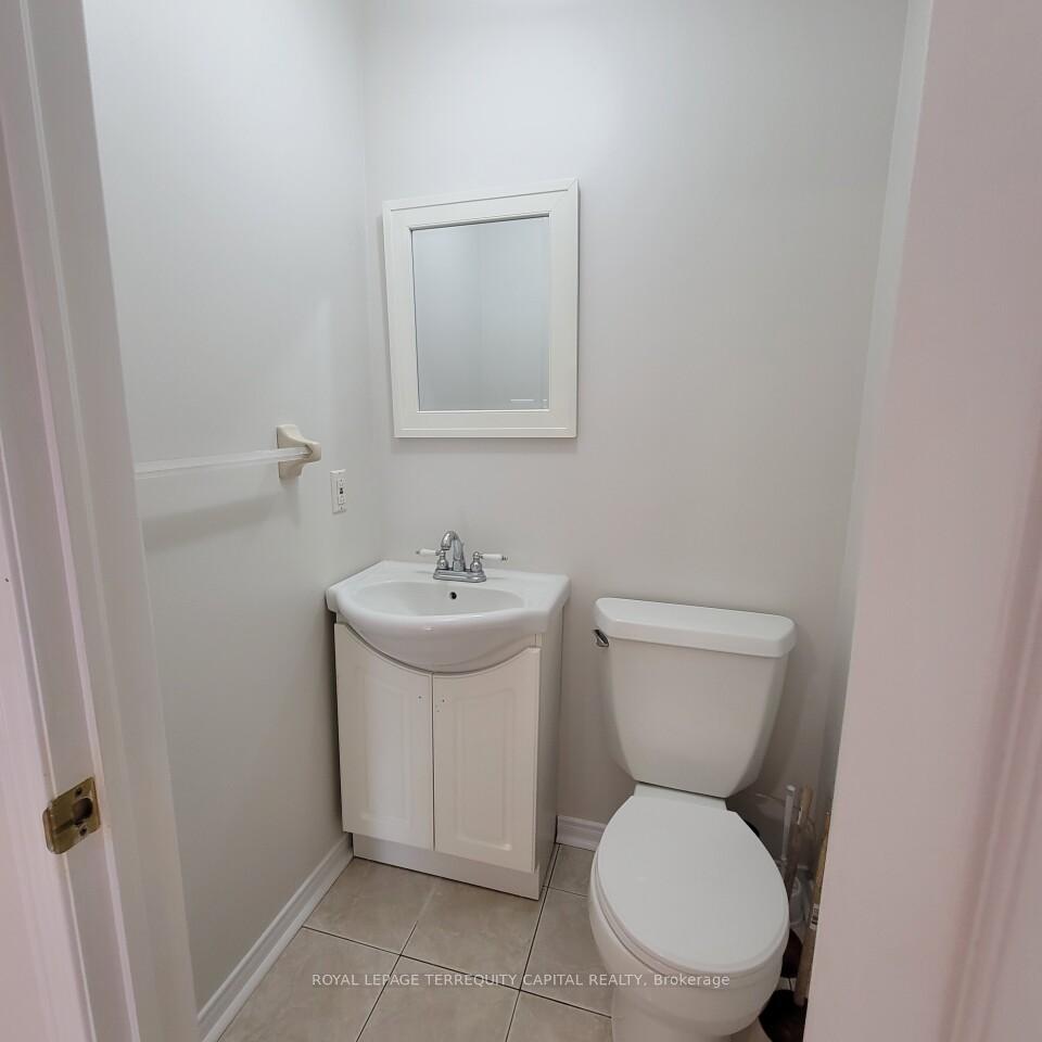 Photo 16 of 325 Cundles Road W, Barrie, Northwest — HOMEH