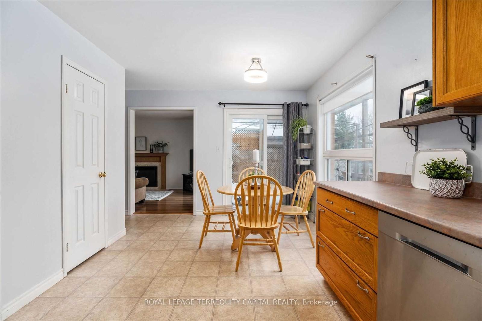 Photo 34 of 325 Cundles Road W, Barrie, Northwest — HOMEH