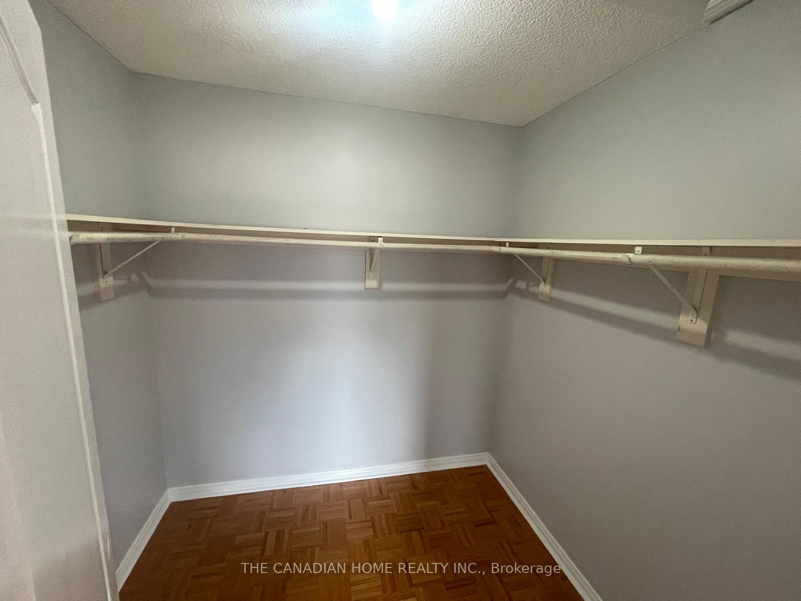 Photo 13 of 63 Heartleaf Crescent, Brampton, Fletcher's Meadow — HOMEH