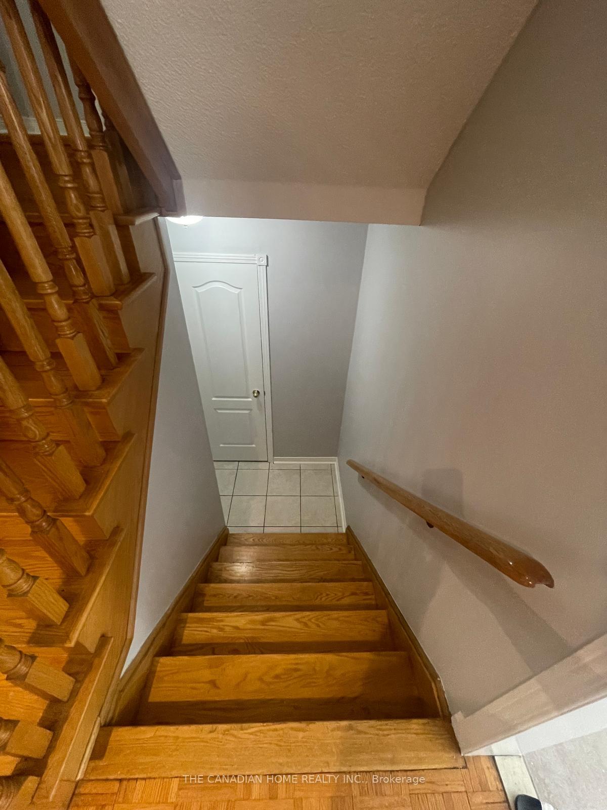 Photo 16 of 63 Heartleaf Crescent, Brampton, Fletcher's Meadow — HOMEH