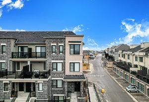 Photo 7 of Unit A, 30A Lookout Drive, Clarington, Bowmanville — HOMEH