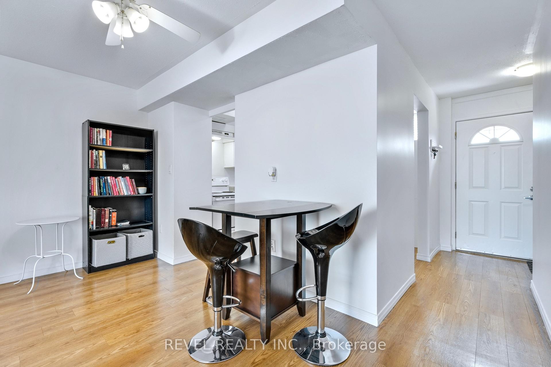 Photo 8 of Unit 715, 350 Quigley Road, Hamilton, Vincent — HOMEH
