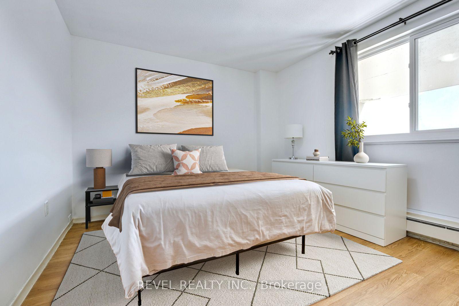 Photo 2 of Unit 715, 350 Quigley Road, Hamilton, Vincent — HOMEH
