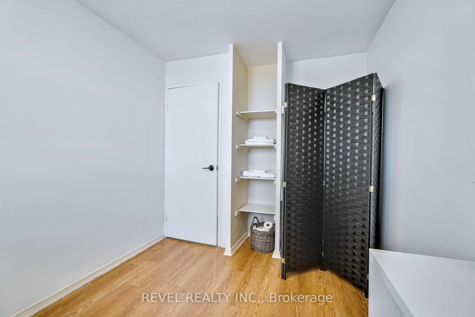 Photo 10 of Unit 715, 350 Quigley Road, Hamilton, Vincent — HOMEH
