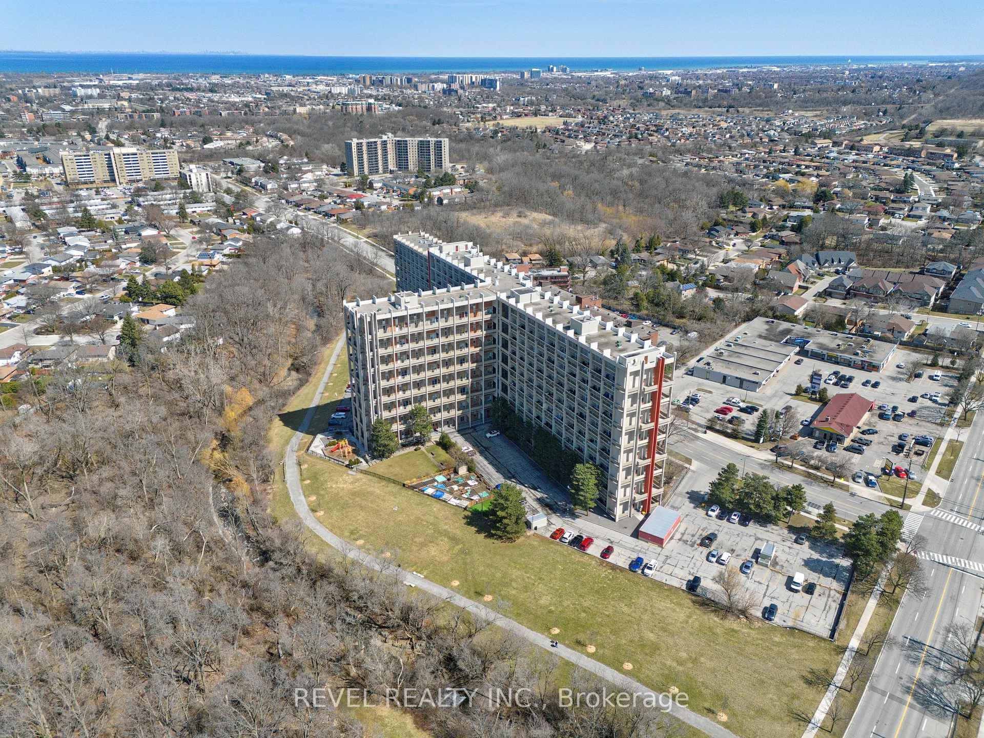 Photo 28 of Unit 715, 350 Quigley Road, Hamilton, Vincent — HOMEH