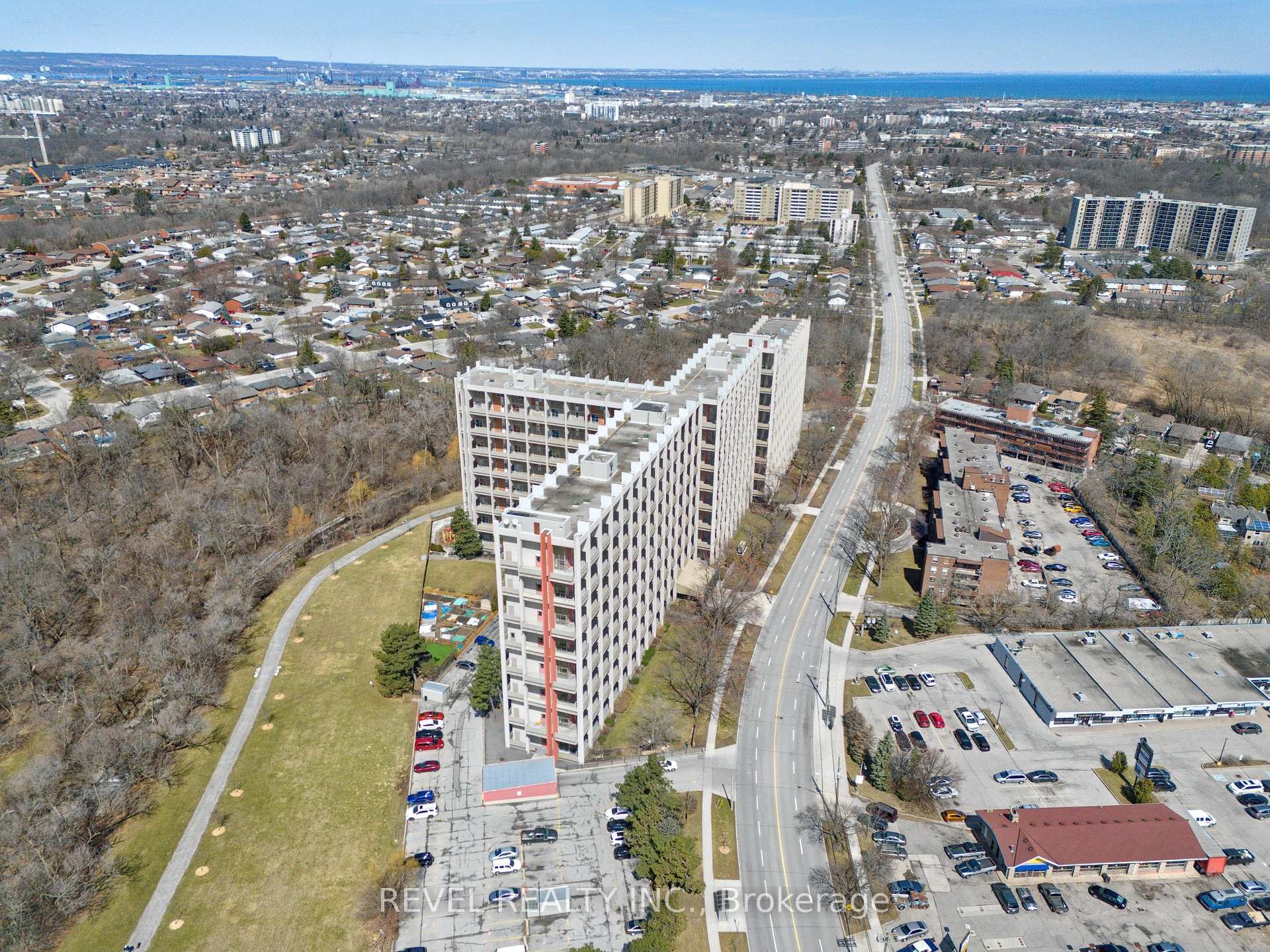 Photo 26 of Unit 715, 350 Quigley Road, Hamilton, Vincent — HOMEH