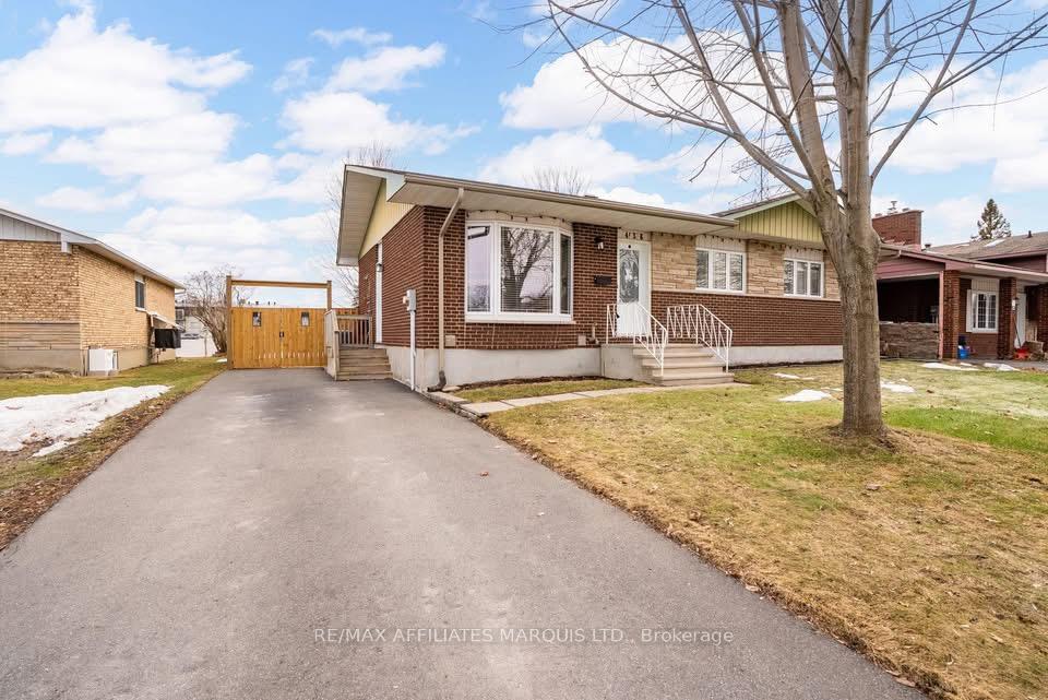 Photo 2 of 436 Sara Street, Cornwall — HOMEH