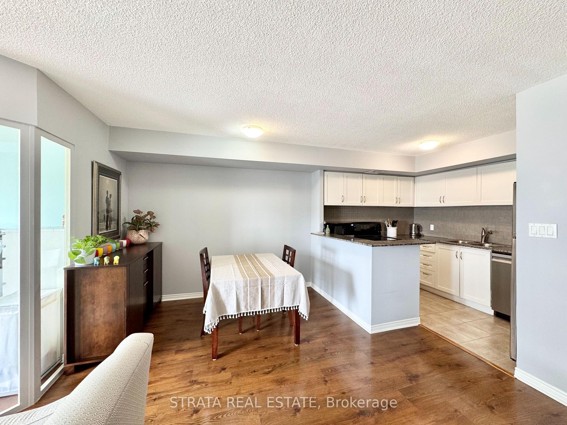 Photo 8 of Unit 621, 25 The Esplanade, Toronto, Waterfront Communities — HOMEH
