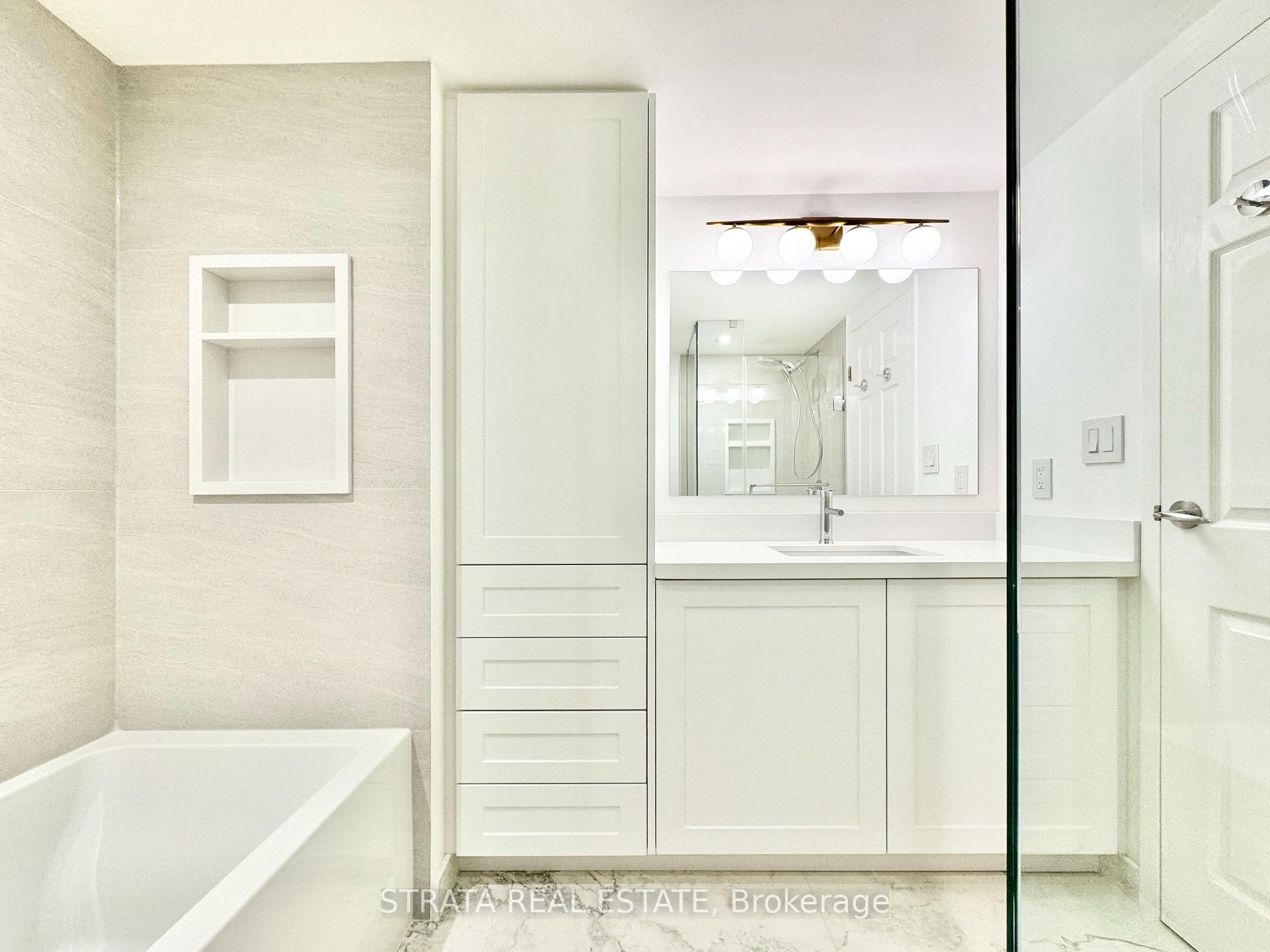 Photo 6 of Unit 621, 25 The Esplanade, Toronto, Waterfront Communities — HOMEH
