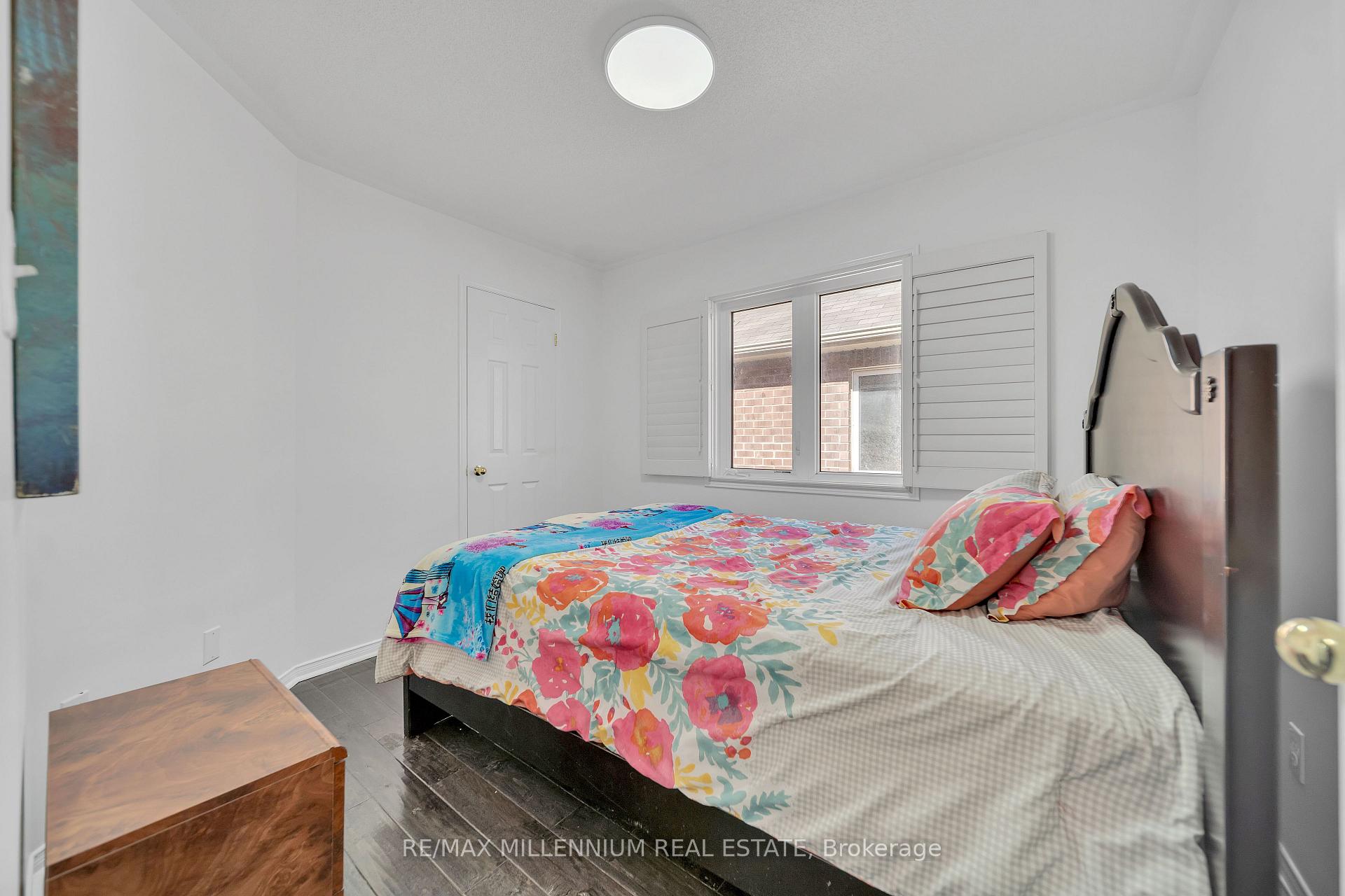 Photo 28 of 86 Cookview Drive, Brampton, Sandringham-Wellington — HOMEH
