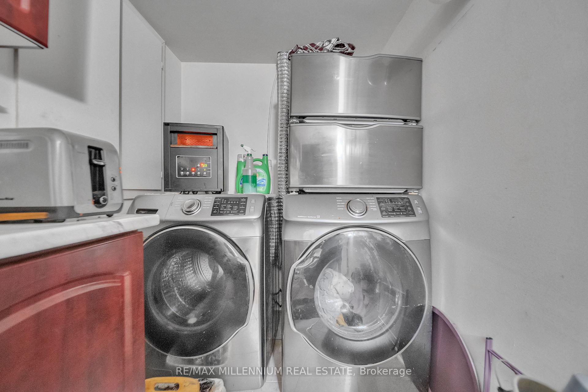 Photo 37 of 86 Cookview Drive, Brampton, Sandringham-Wellington — HOMEH