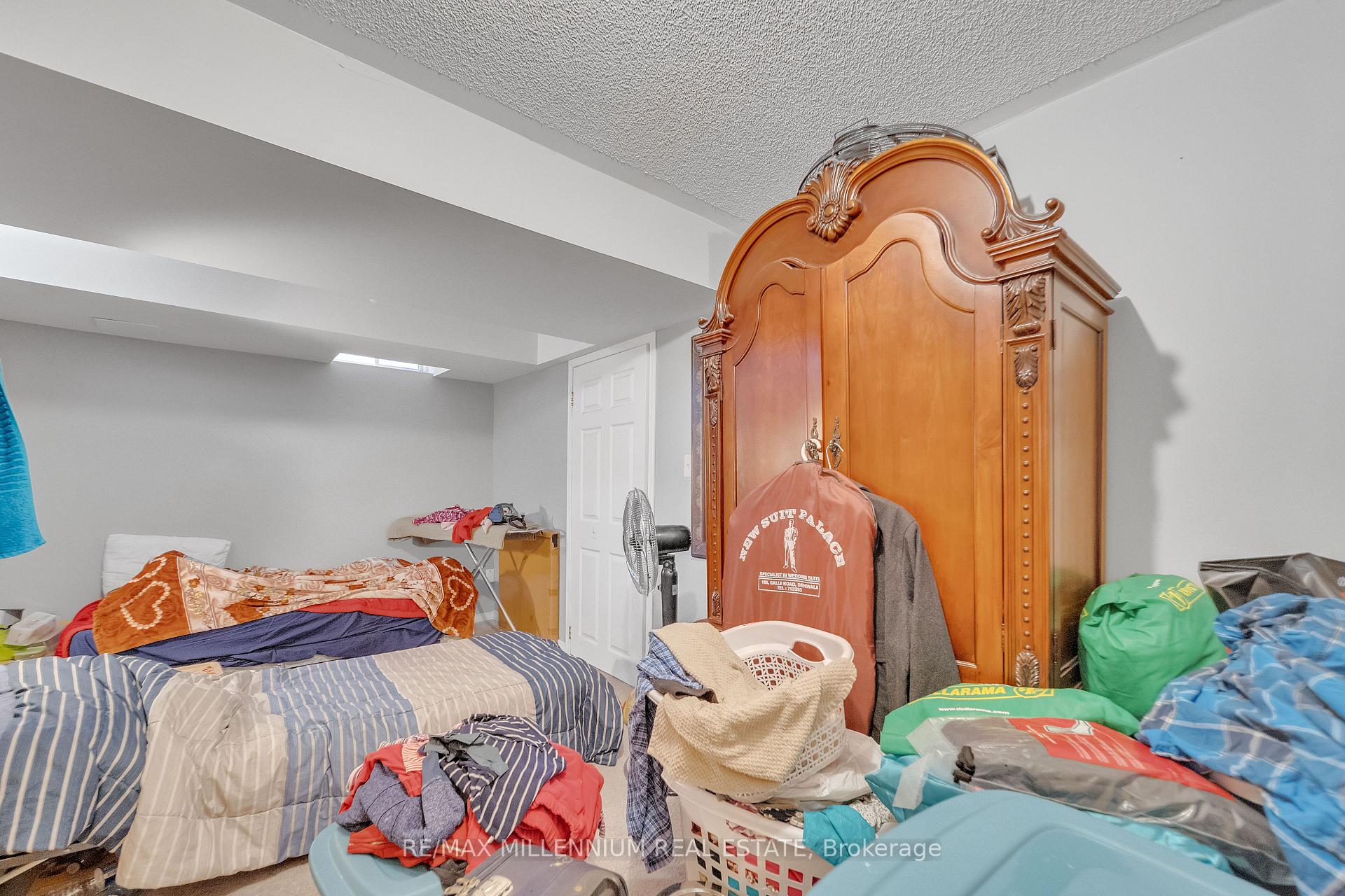 Photo 38 of 86 Cookview Drive, Brampton, Sandringham-Wellington — HOMEH