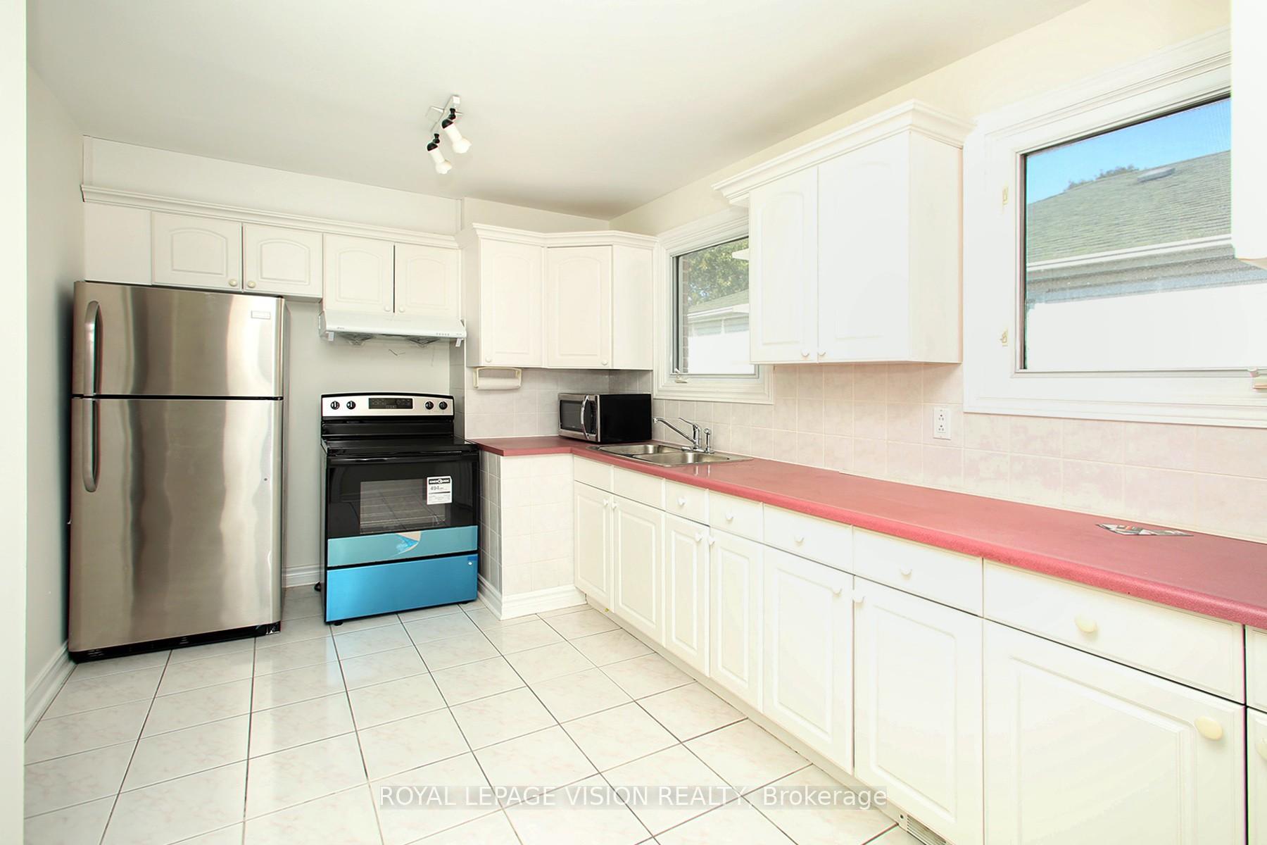 Photo 9 of Unit Upper, 696 Victory Drive, Pickering, West Shore — HOMEH