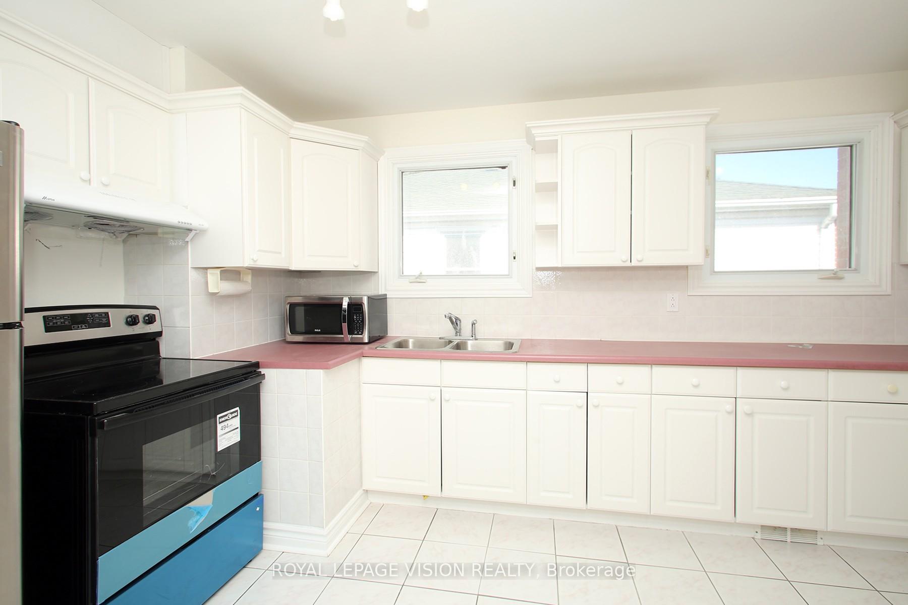Photo 11 of Unit Upper, 696 Victory Drive, Pickering, West Shore — HOMEH