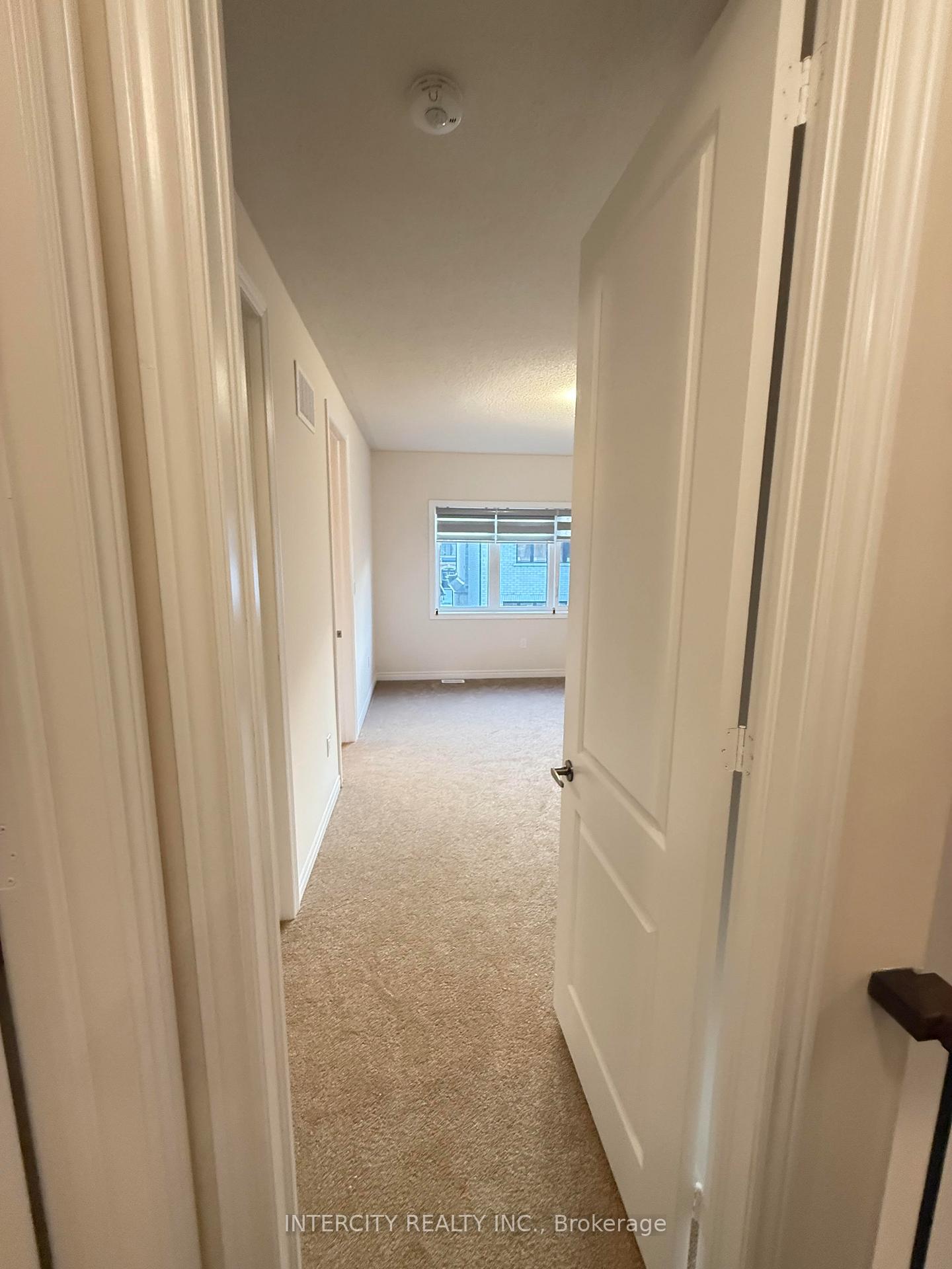 Photo 21 of 429 Kennedy Circle W, Milton, Cobban — HOMEH