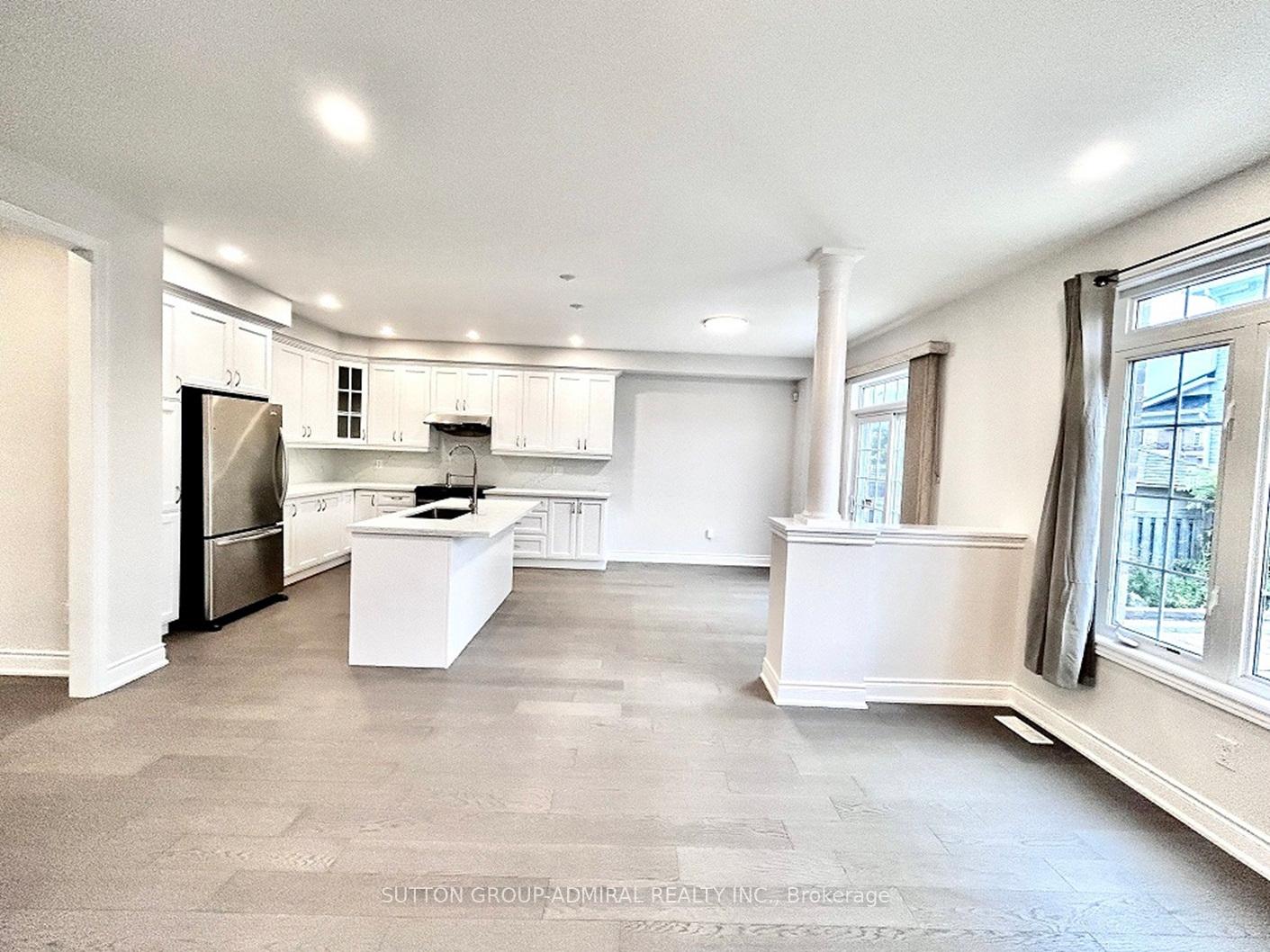Photo 16 of 4 Castleglen Boulevard, Markham, Berczy — HOMEH