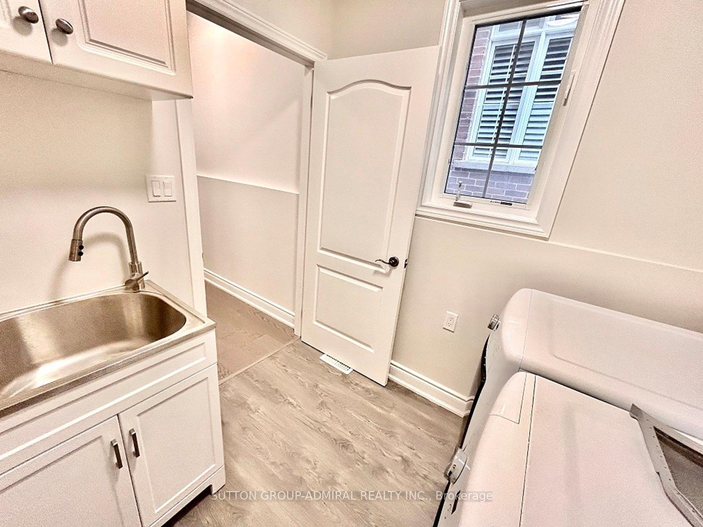 Photo 31 of 4 Castleglen Boulevard, Markham, Berczy — HOMEH