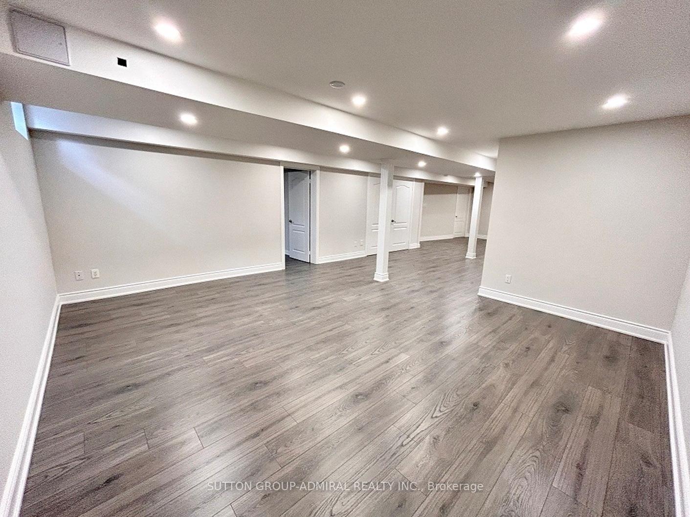 Photo 37 of 4 Castleglen Boulevard, Markham, Berczy — HOMEH