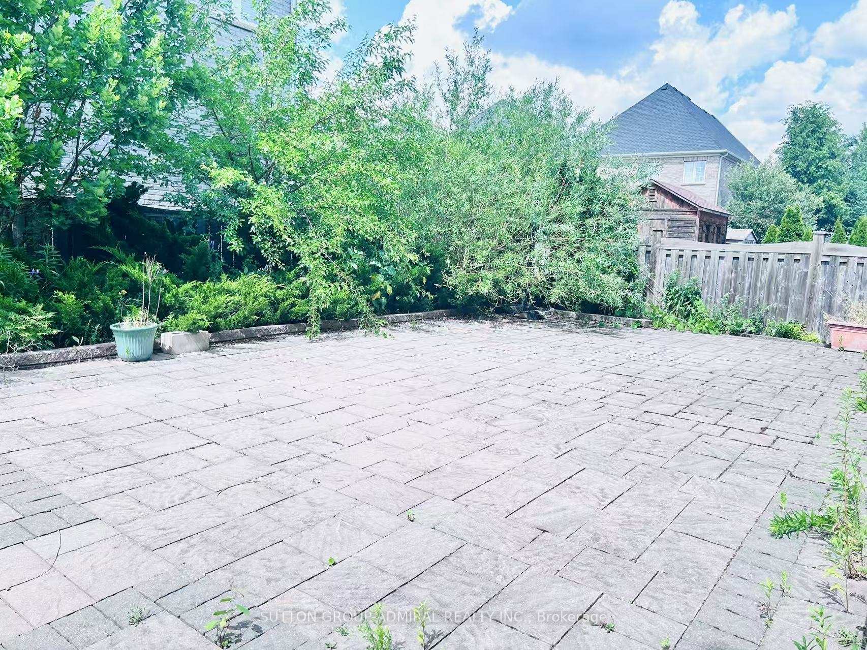 Photo 33 of 4 Castleglen Boulevard, Markham, Berczy — HOMEH