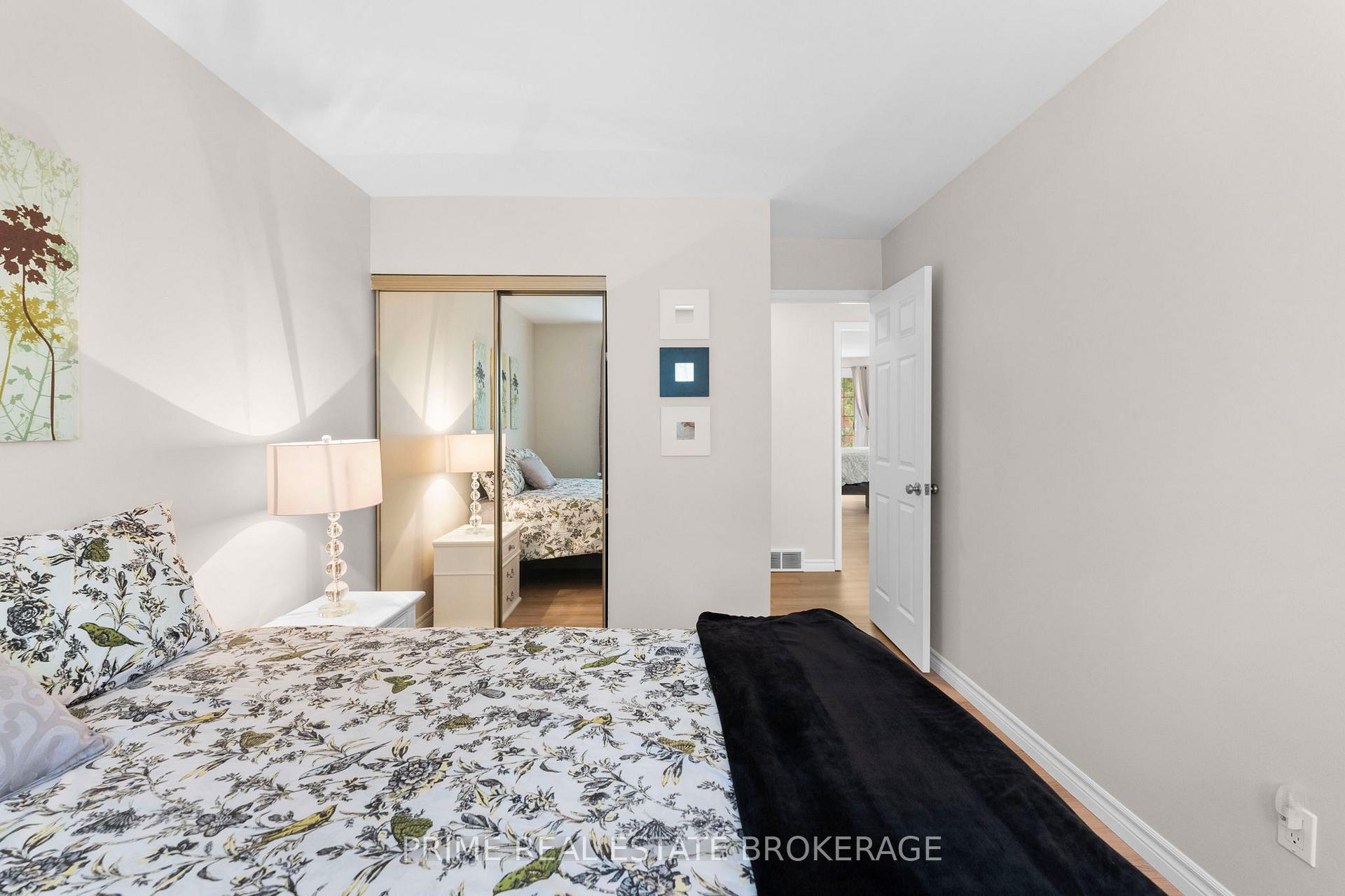 Photo 24 of 304 Wilkins Street, London, South R — HOMEH
