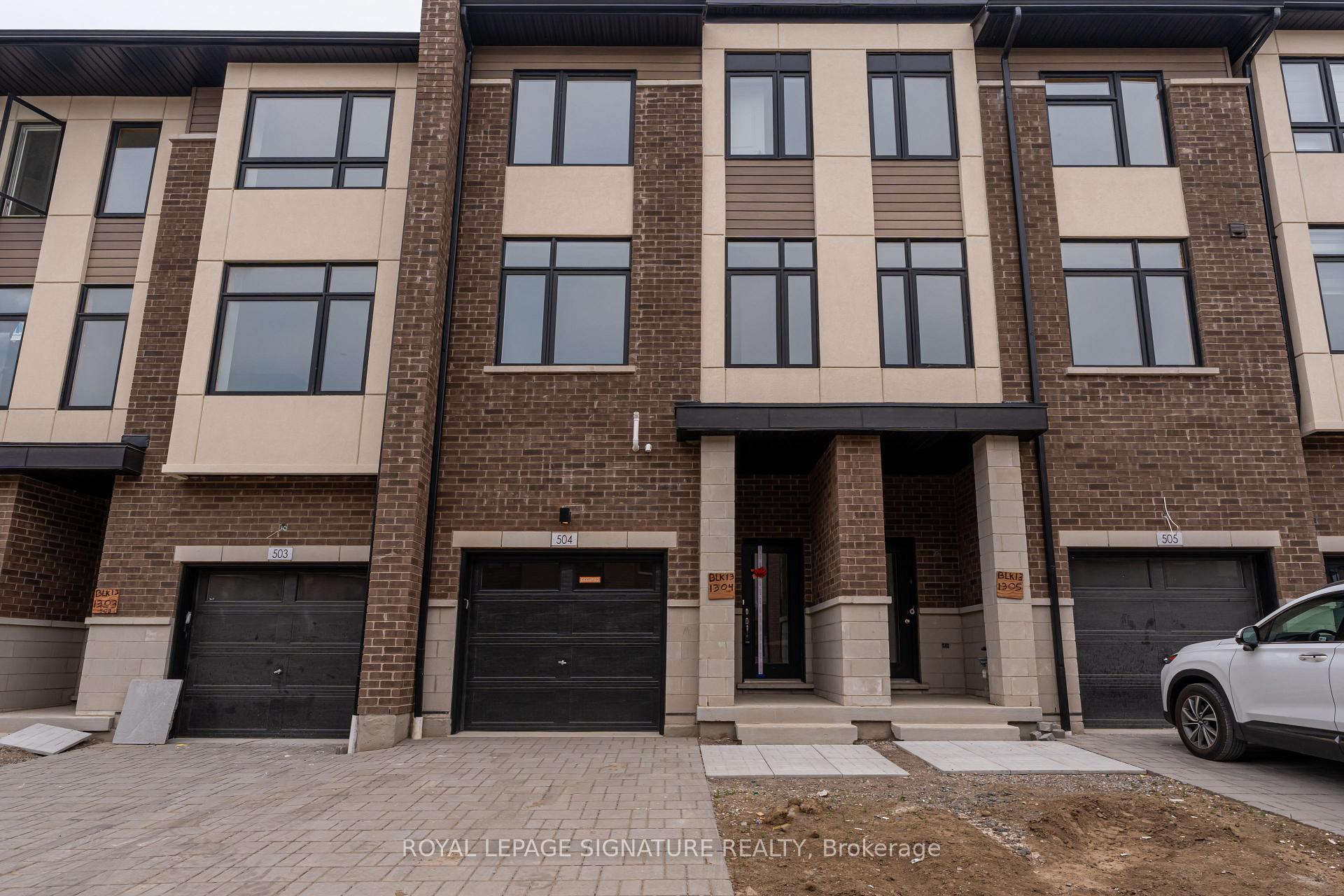 Front of Unit 504, 1695 Dersan Street
