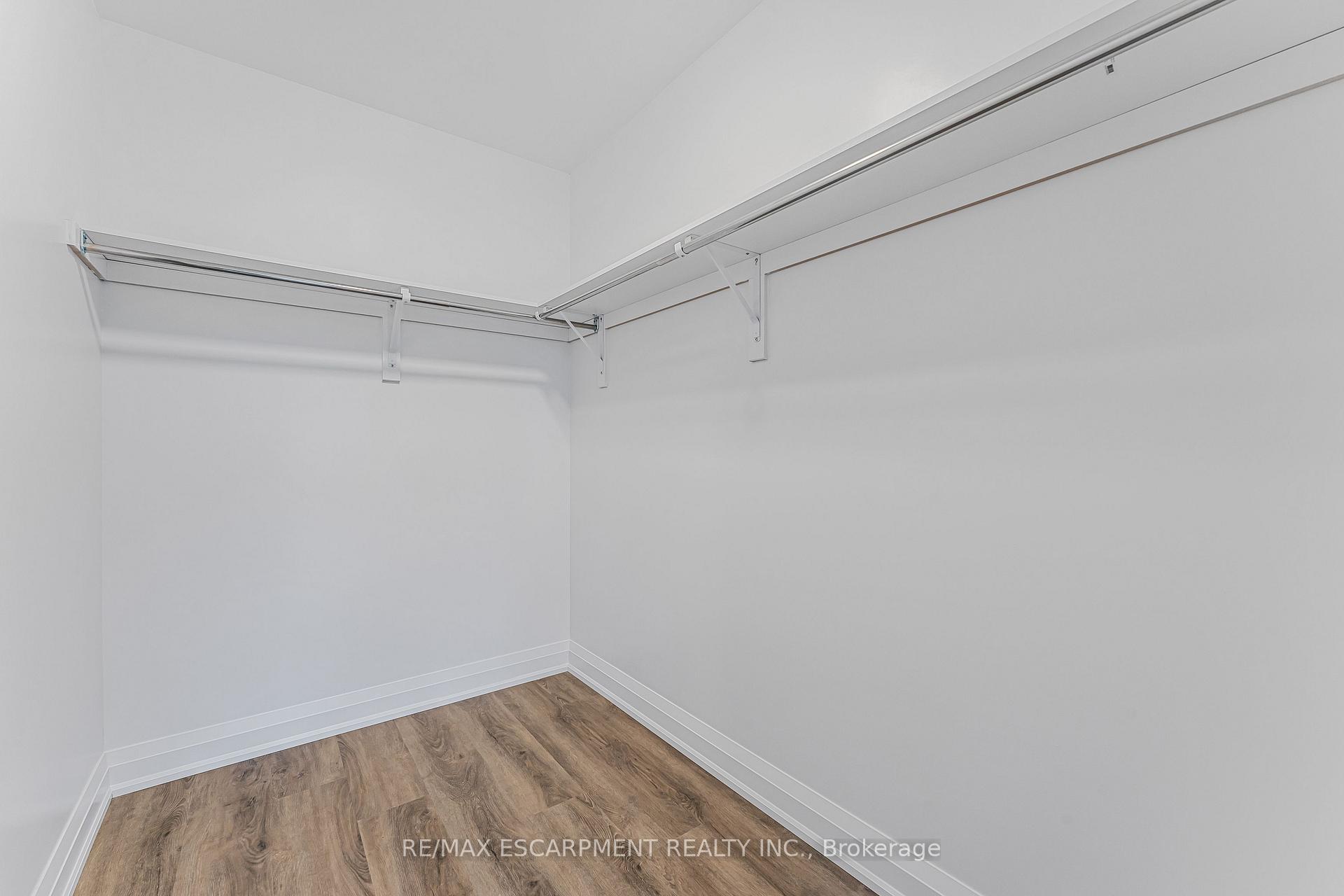 Photo 13 of Unit 303, 118 Summersides Boulevard, Pelham, Fonthill — HOMEH