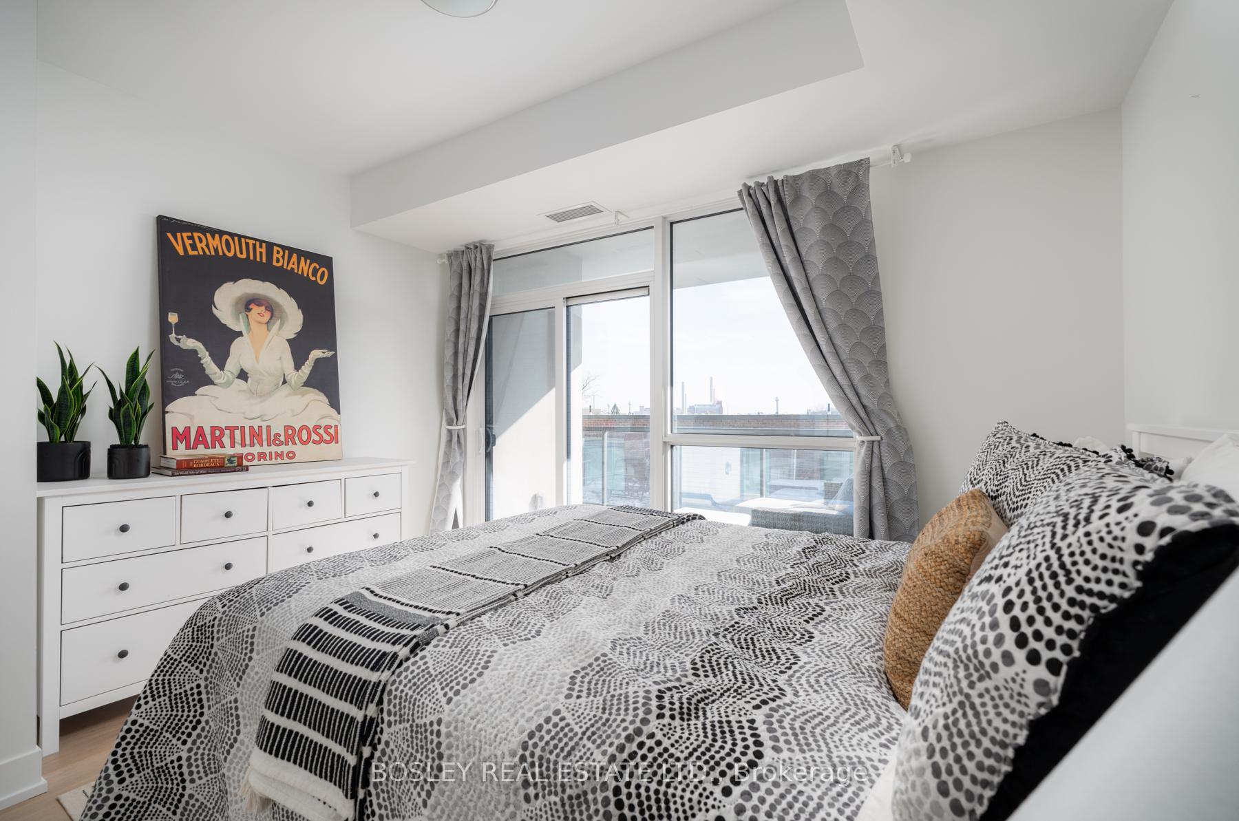 Photo 10 of Unit 508, 1331 Queen Street E, Toronto, Greenwood-Coxwell — HOMEH