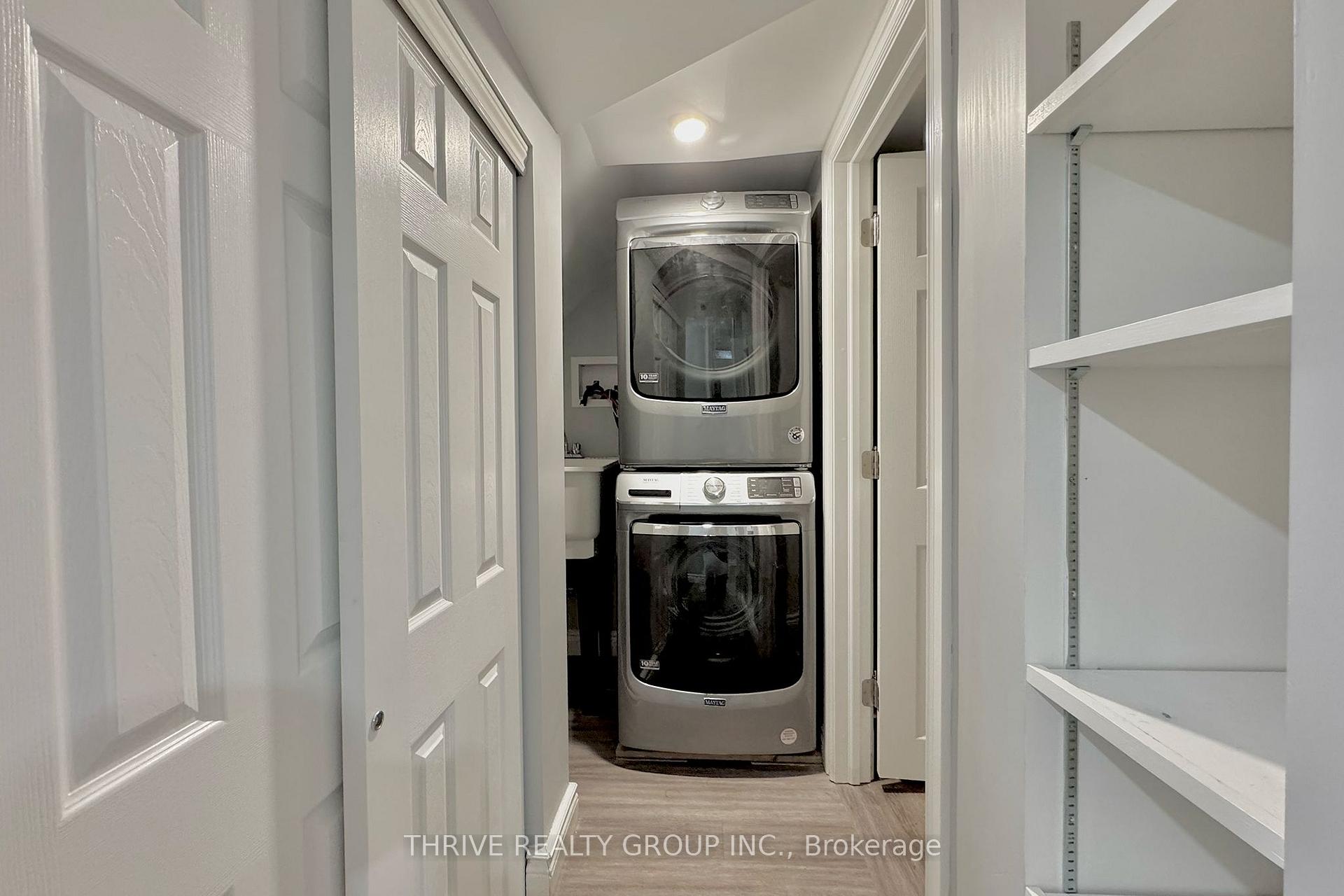 Photo 16 of 201 Barry Place, London, North N — HOMEH