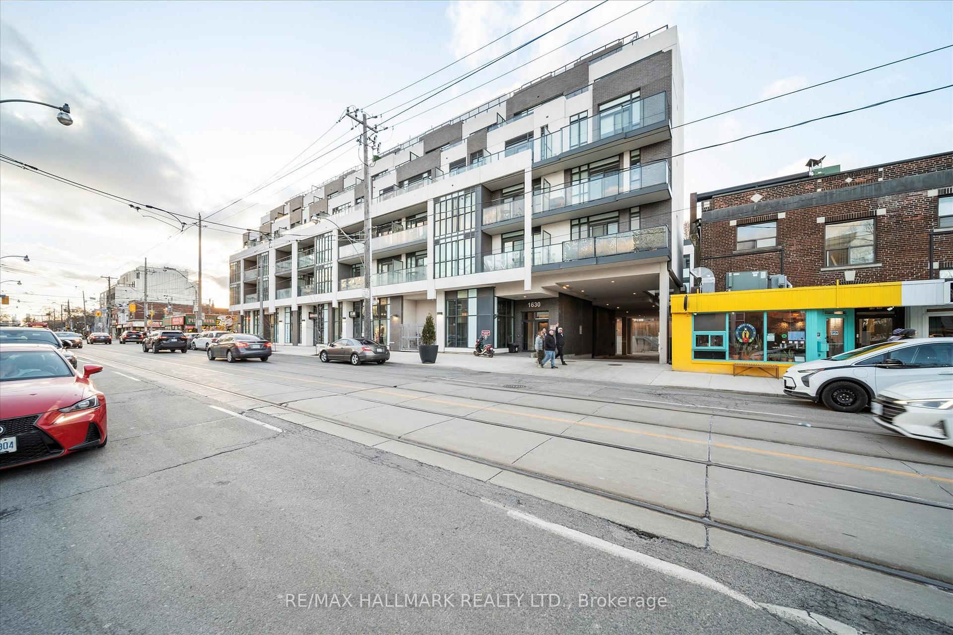 Front of Unit 405, 1630 Queen Street