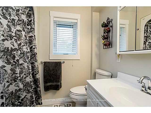 Photo 5 of 66 Patterson Road, Barrie, Ardagh — HOMEH