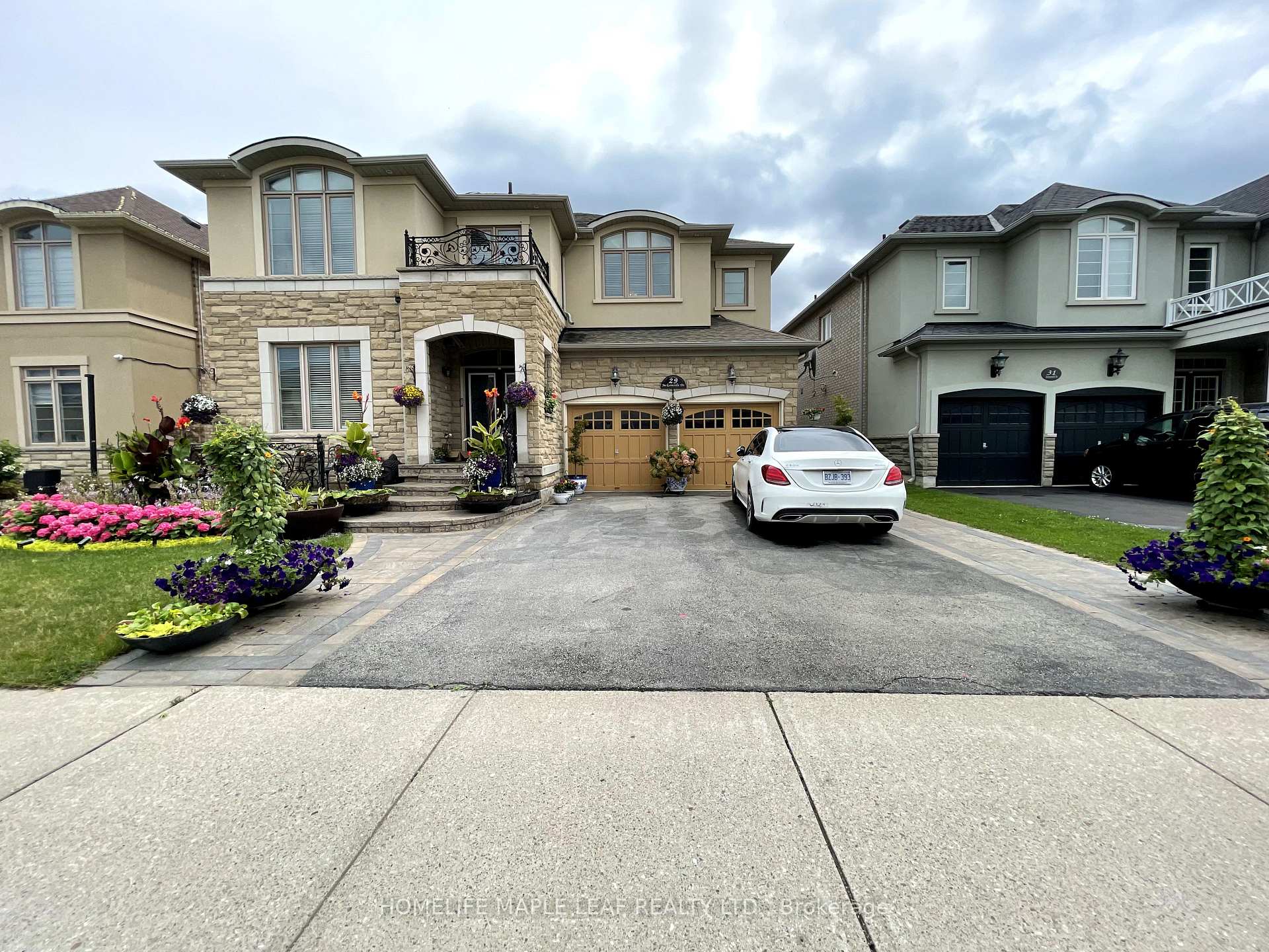 Photo 1 of 29 Jacksonville Drive, Brampton, Vales of Castlemore — HOMEH
