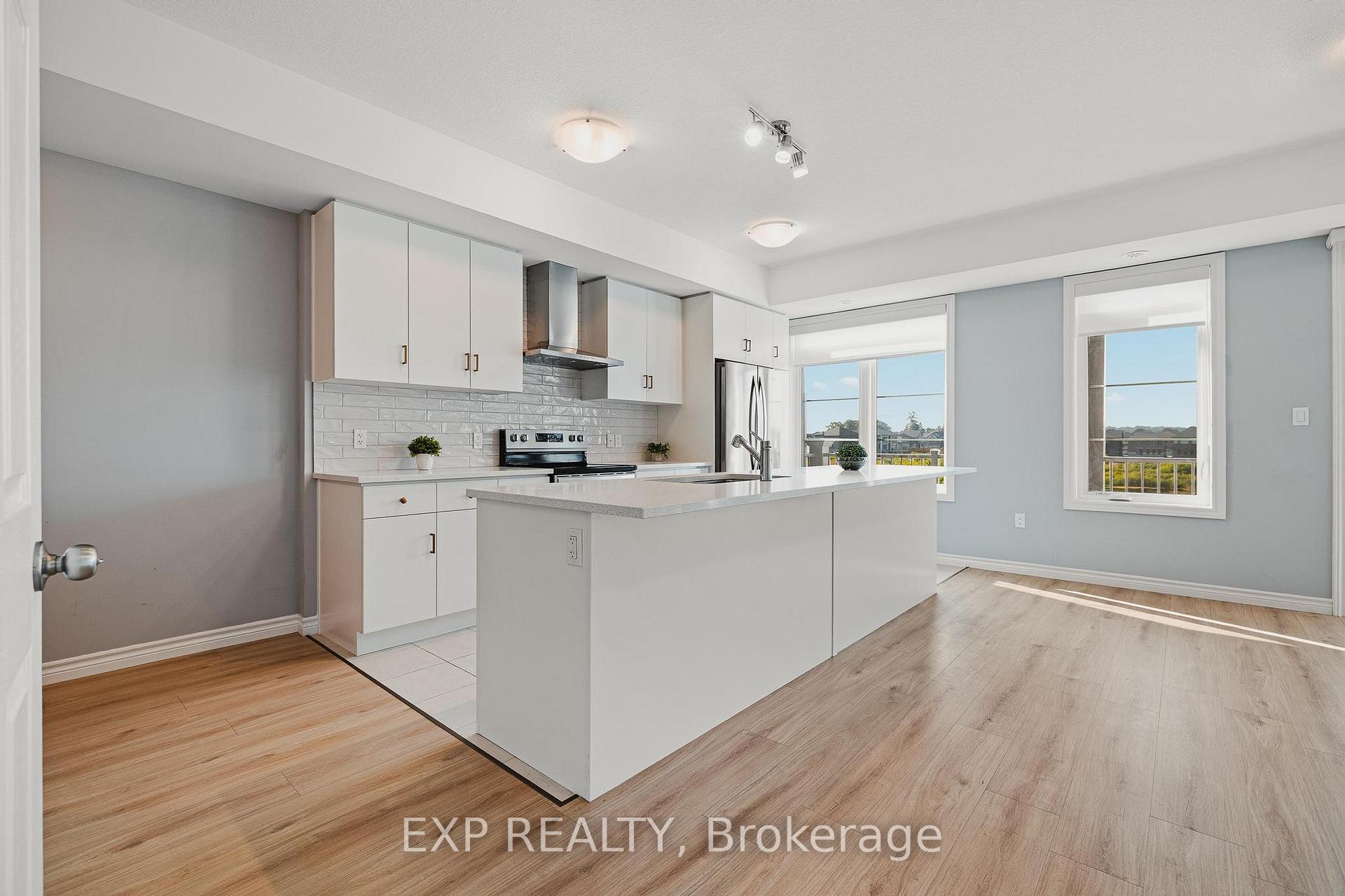 Photo 8 of 104 Lomond Lane W, Kitchener — HOMEH