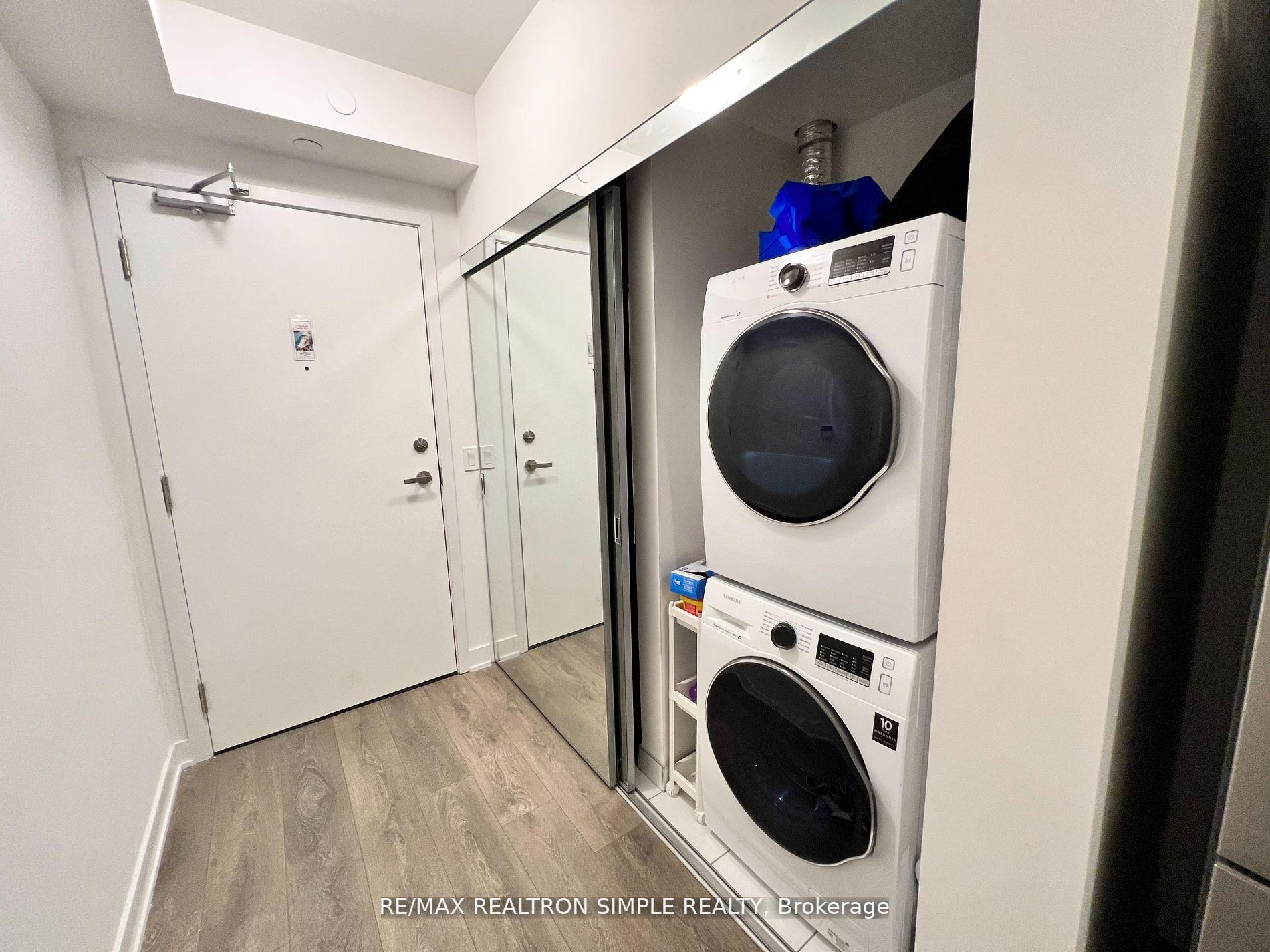 Photo 6 of Unit 2602, 195 Redpath Avenue, Toronto, Mount Pleasant West — HOMEH