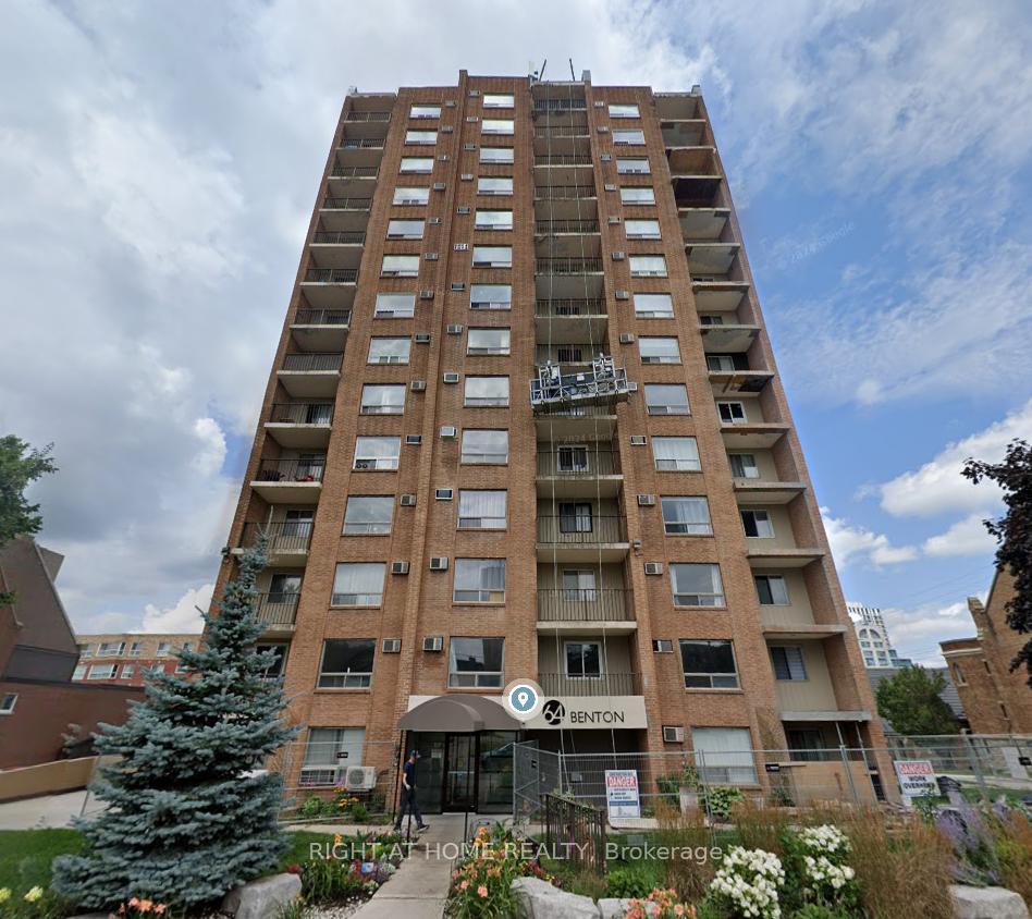 Photo 1 of Unit 1002, 64 Benton Street, Kitchener, Cedar Hill — HOMEH