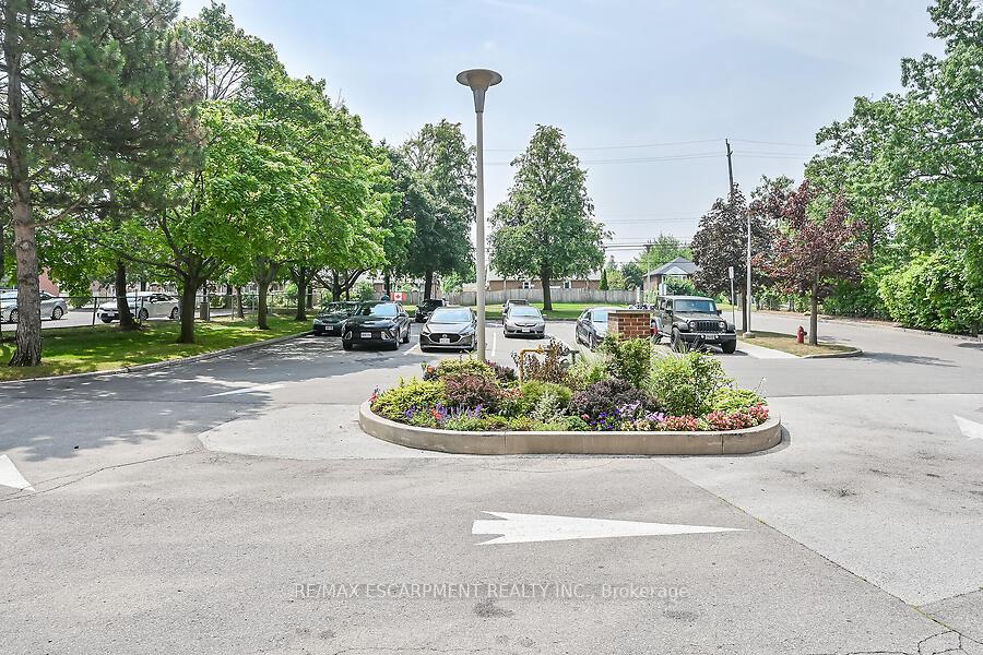 Photo 22 of Unit 703, 200 Limeridge Road W, Hamilton, Rolston — HOMEH