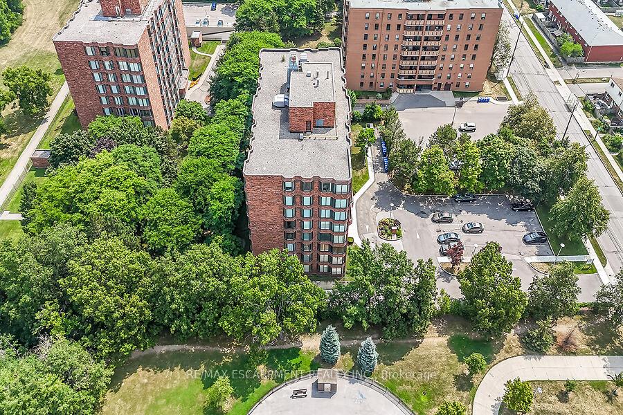 Photo 31 of Unit 703, 200 Limeridge Road W, Hamilton, Rolston — HOMEH