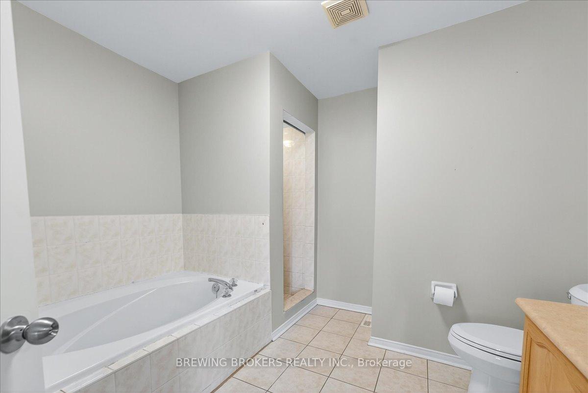 Photo 32 of 1067 Leslie Drive, Innisfil, Alcona — HOMEH