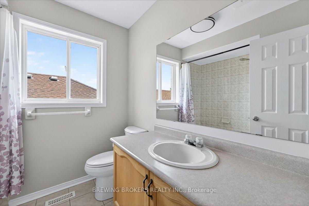 Photo 37 of 1067 Leslie Drive, Innisfil, Alcona — HOMEH