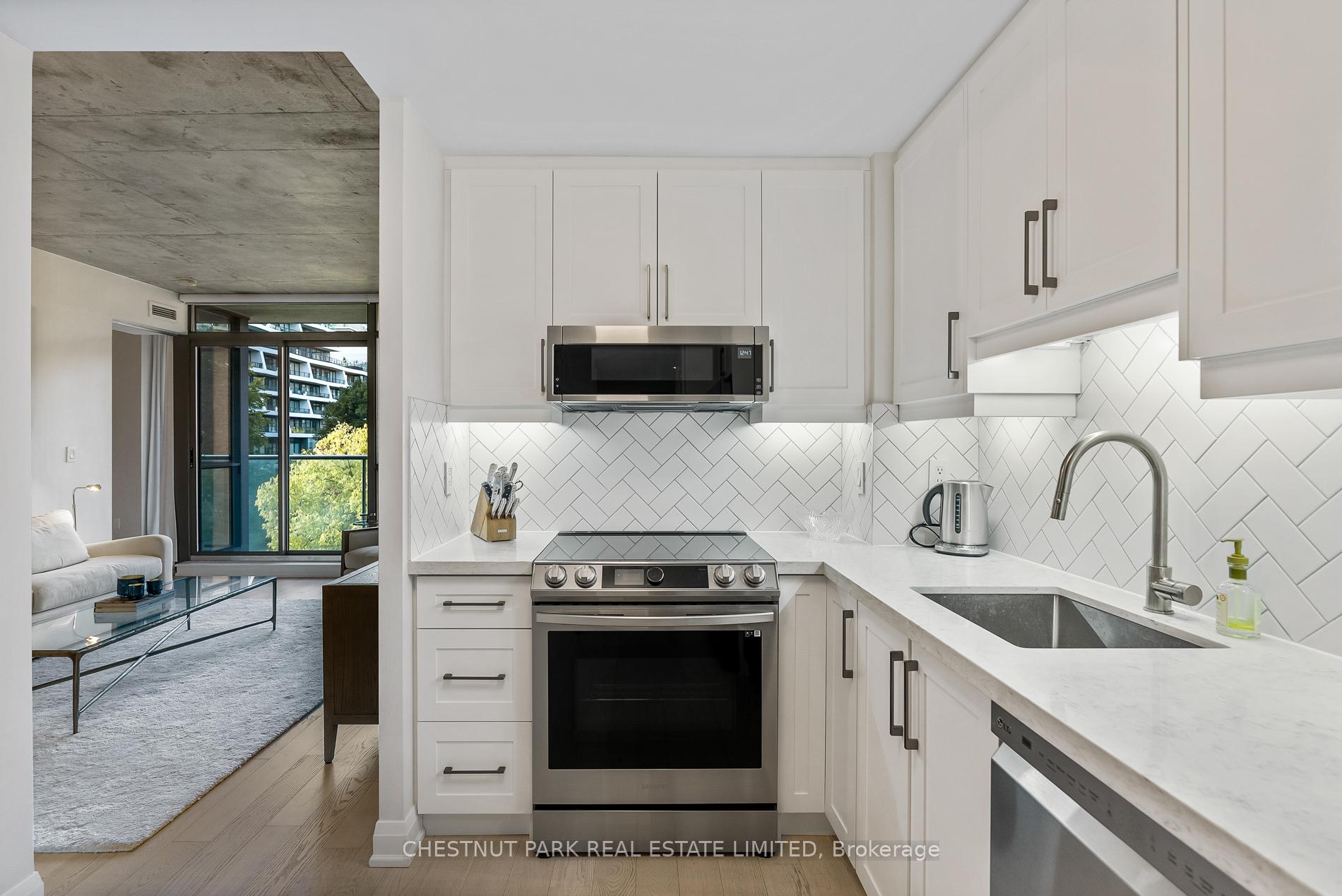 Photo 10 of Unit 302, 285 Mutual Street, Toronto, Church-Yonge Corridor — HOMEH