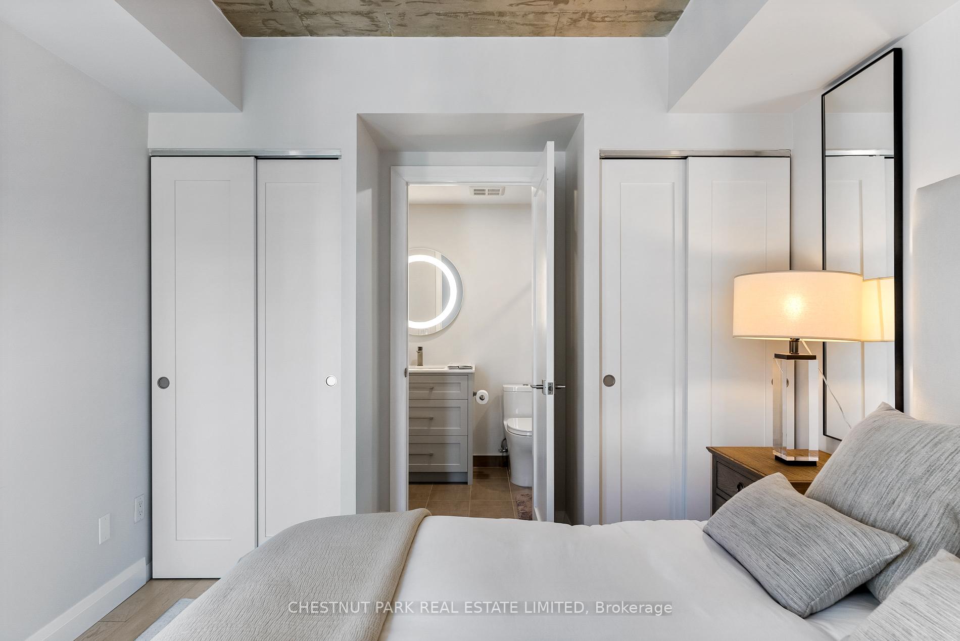 Photo 6 of Unit 302, 285 Mutual Street, Toronto, Church-Yonge Corridor — HOMEH