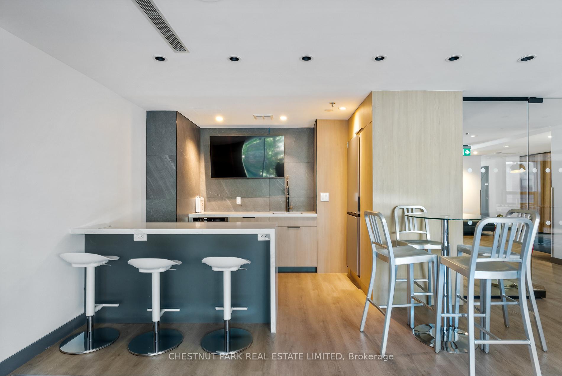 Photo 27 of Unit 302, 285 Mutual Street, Toronto, Church-Yonge Corridor — HOMEH