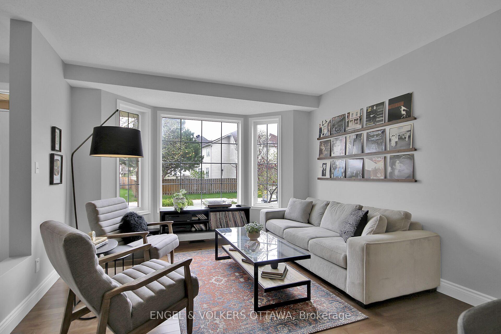 Photo 4 of 4 Greatwood Crescent, Ottawa, Barrhaven East — HOMEH