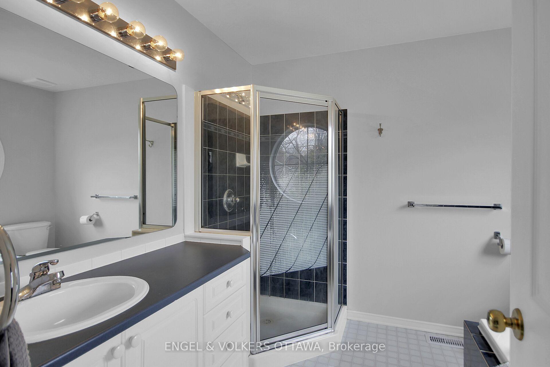 Photo 24 of 4 Greatwood Crescent, Ottawa, Barrhaven East — HOMEH