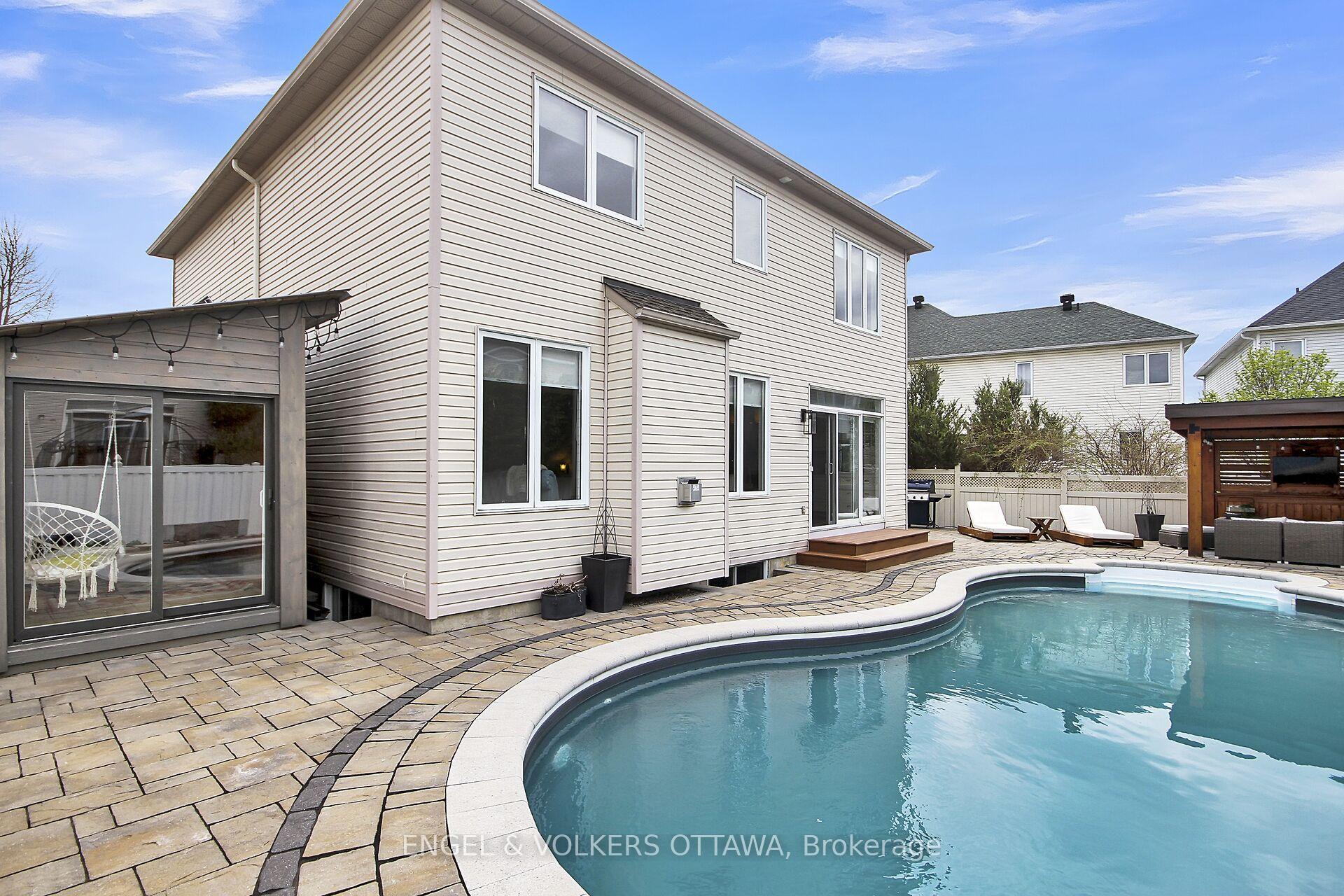 Photo 32 of 4 Greatwood Crescent, Ottawa, Barrhaven East — HOMEH