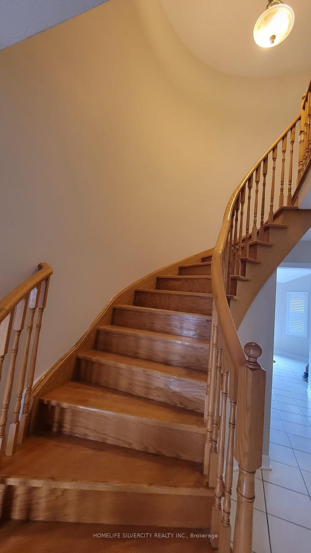 Photo 15 of 255 Mountainberry Road, Brampton, Sandringham-Wellington — HOMEH