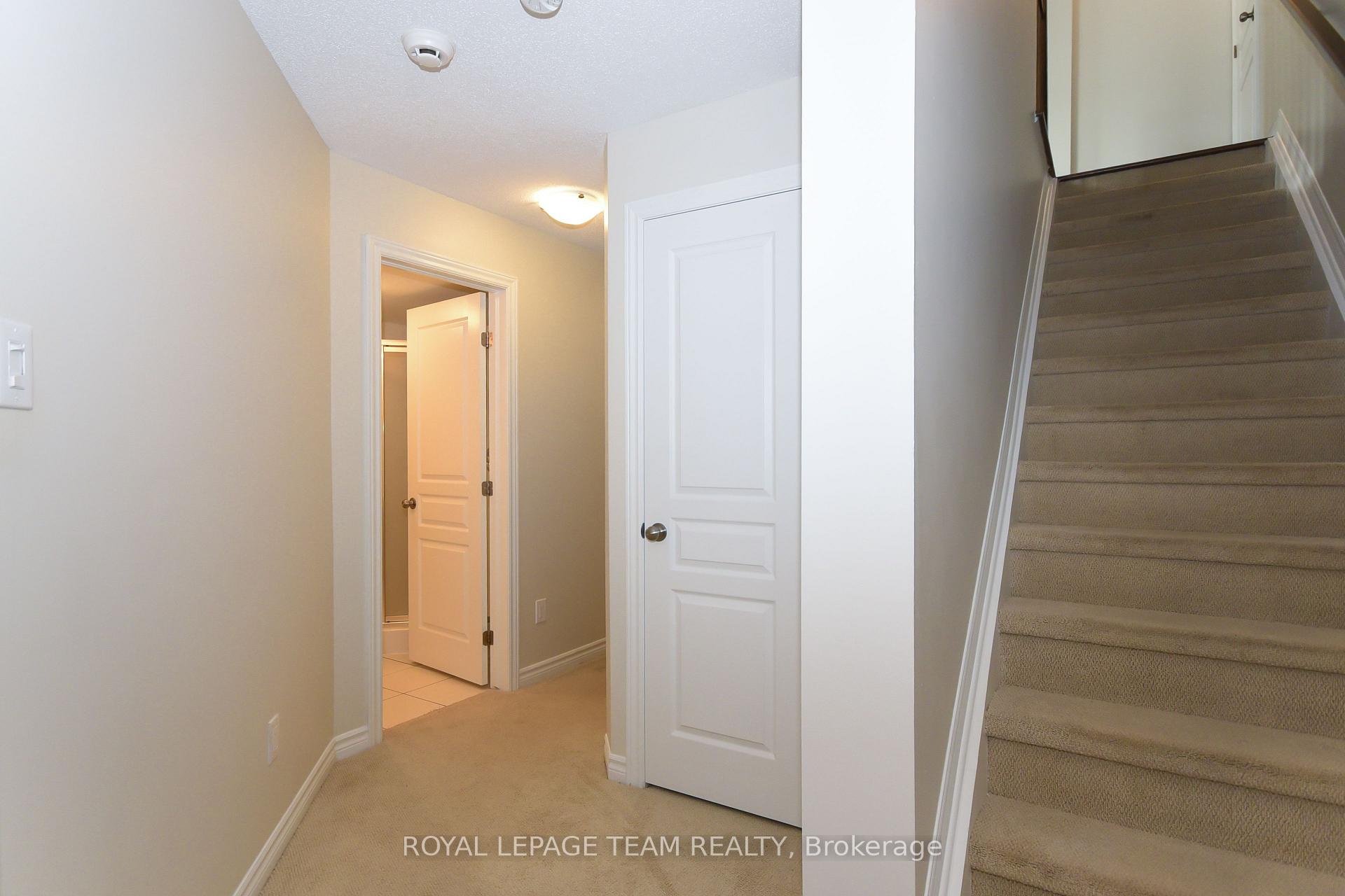 Photo 16 of 200 Pembina Private, Ottawa, Riverside South/Gloucester Glen — HOMEH