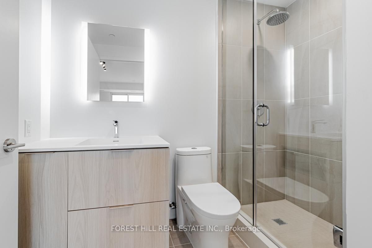 Photo 12 of Unit 704, 185 Alberta Avenue, Toronto, Oakwood Village — HOMEH