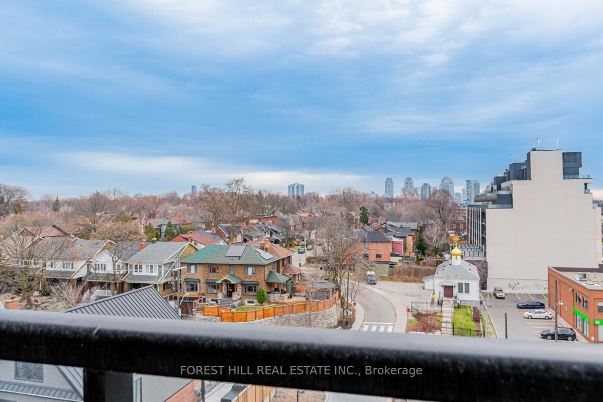 Photo 16 of Unit 704, 185 Alberta Avenue, Toronto, Oakwood Village — HOMEH