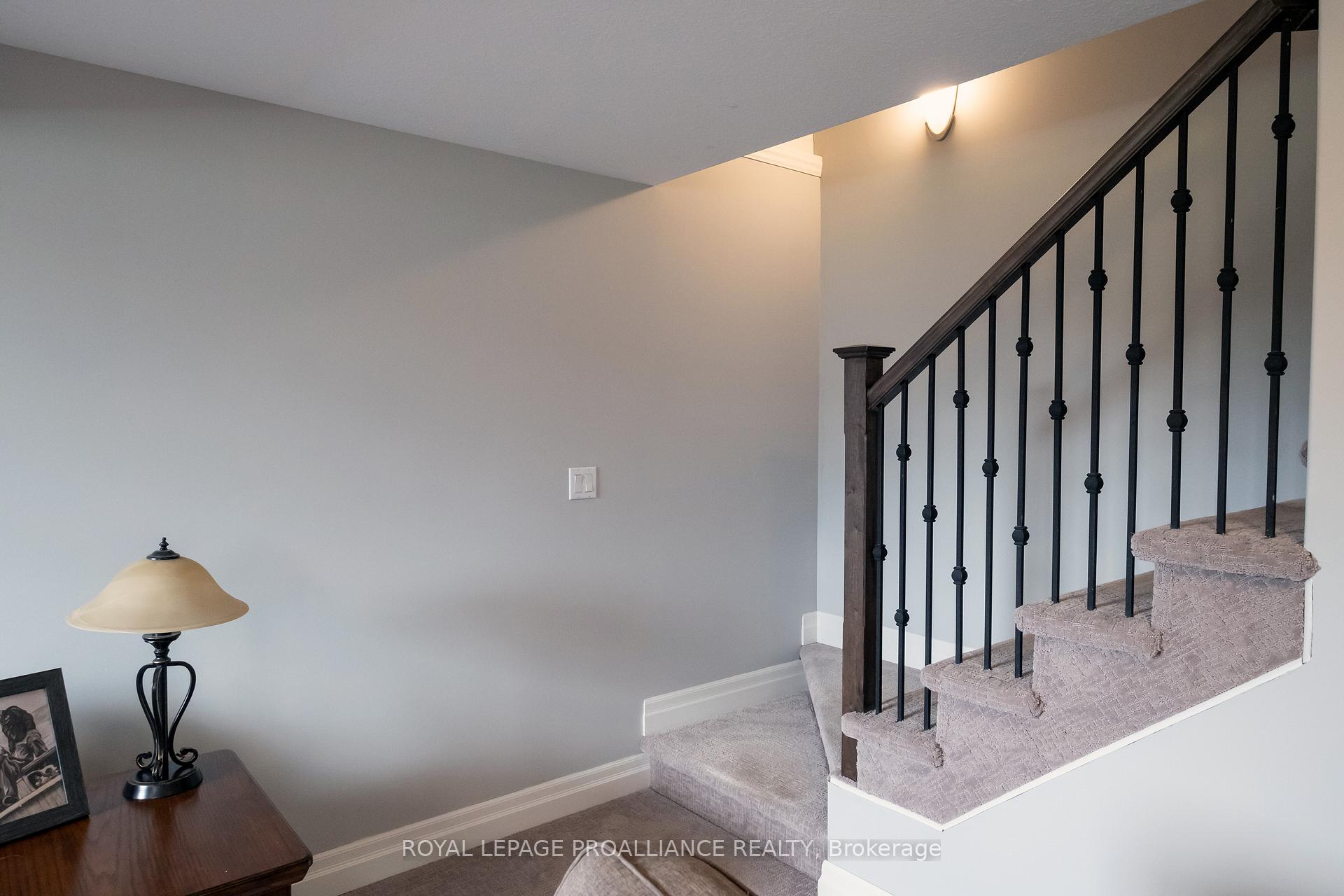 Photo 28 of 52 Tessa Boulevard E, Belleville, Belleville Ward — HOMEH