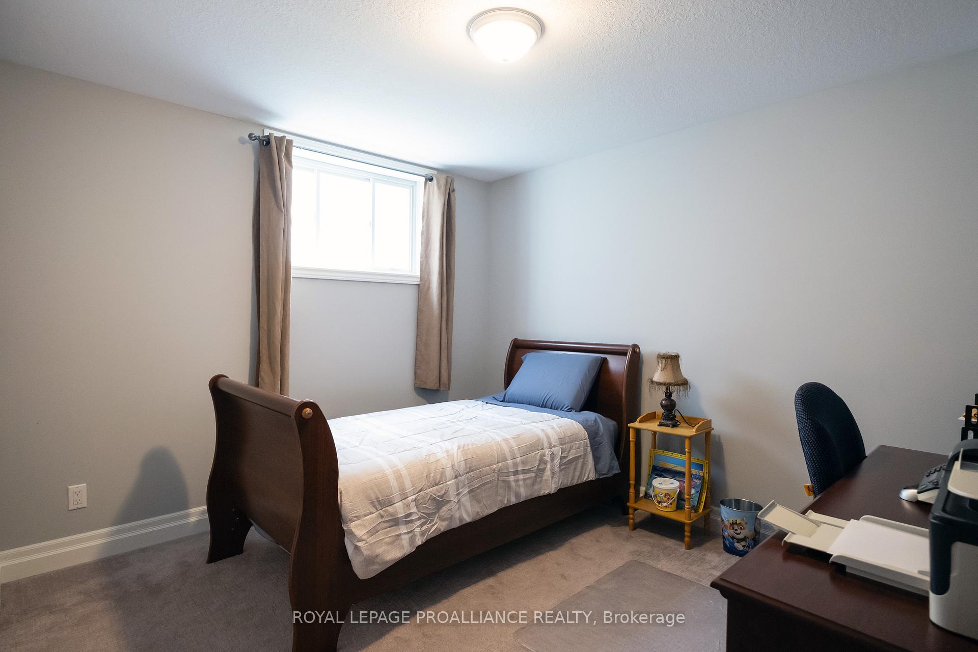 Photo 30 of 52 Tessa Boulevard E, Belleville, Belleville Ward — HOMEH